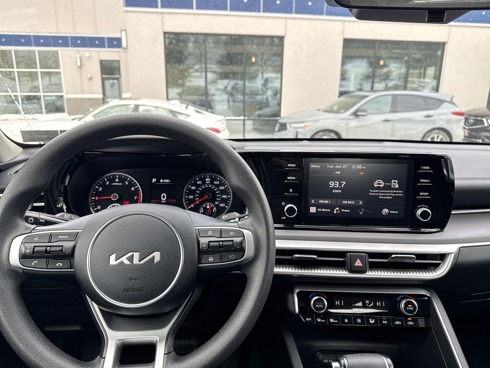 Thumbnail: 2023 Kia K5 - 11
