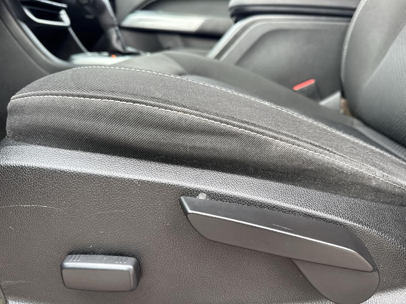 Thumbnail: 2016 Chevrolet Colorado - 13