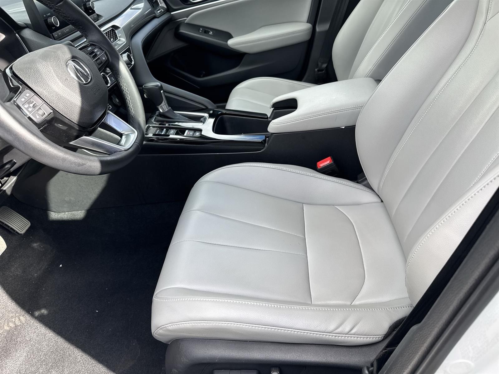 Thumbnail: 2023 Acura Integra - 13