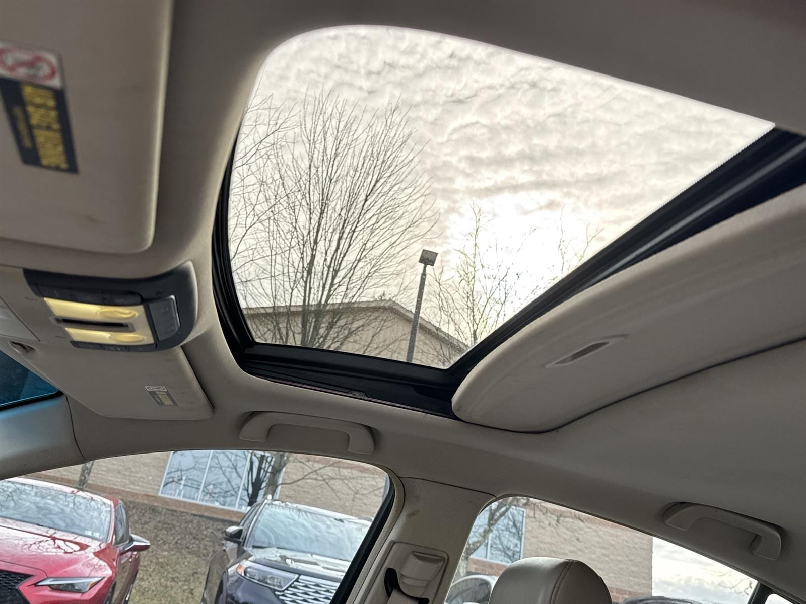 Thumbnail: 2011 Acura TL - 15