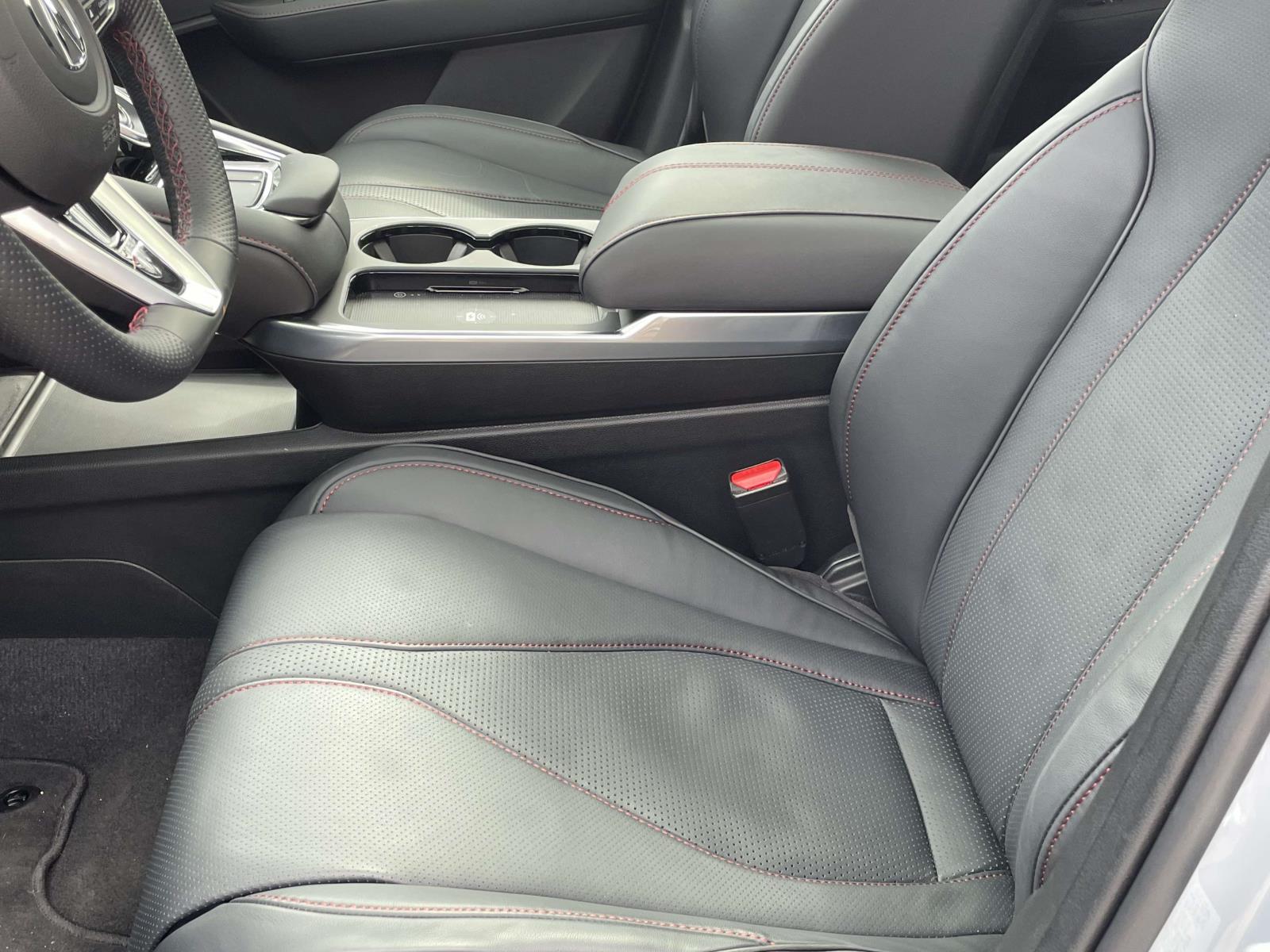 Thumbnail: 2026 Acura RDX - 11