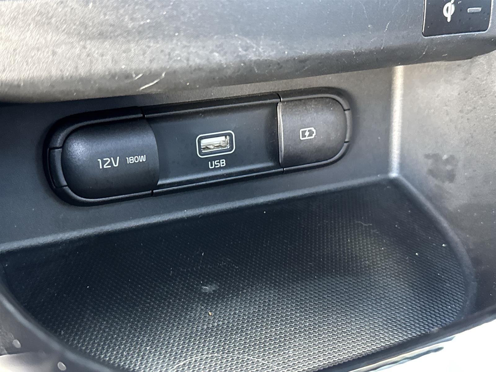 Thumbnail: 2023 Kia Seltos - 29