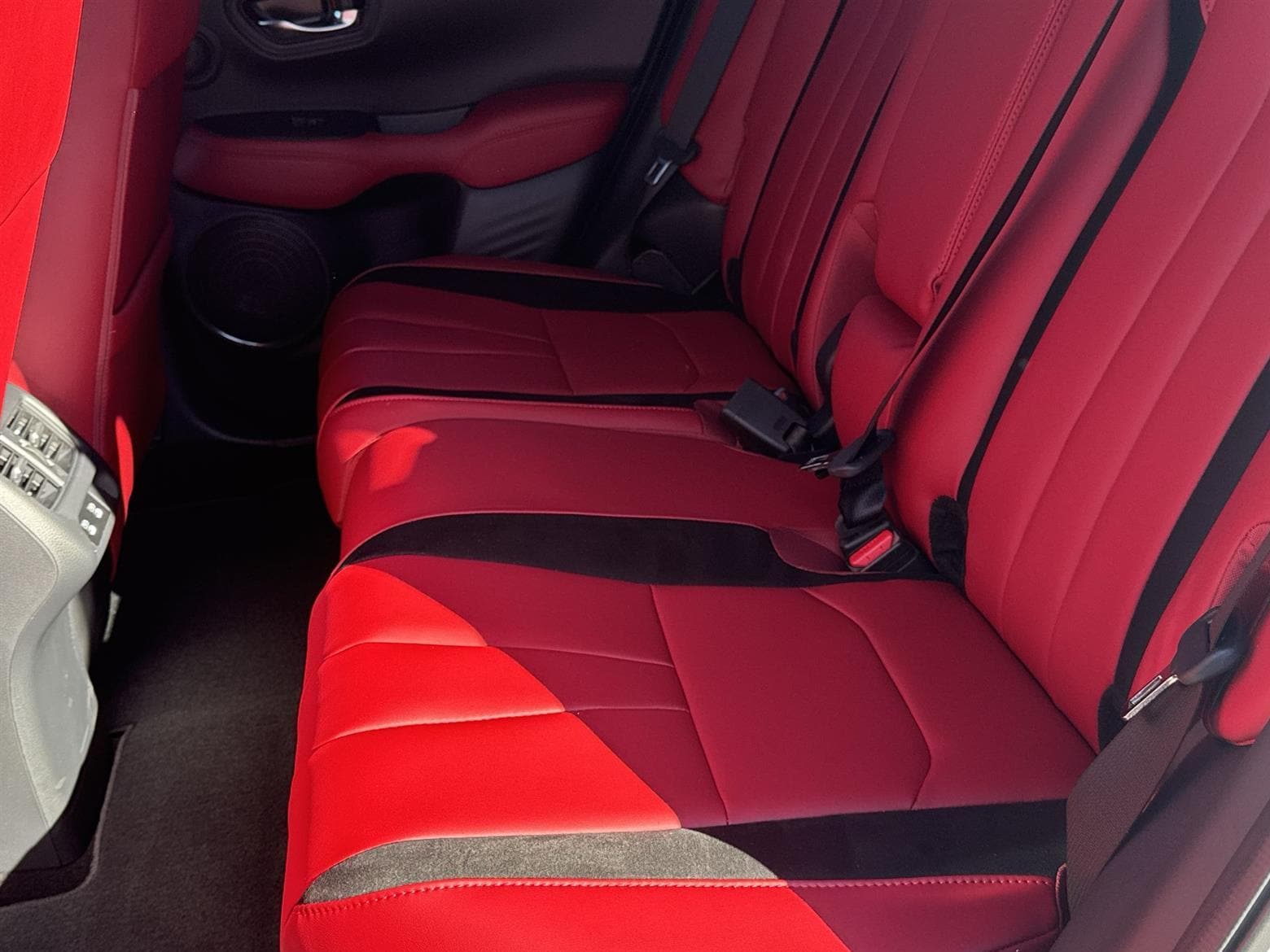 Thumbnail: 2025 Acura ADX - 16