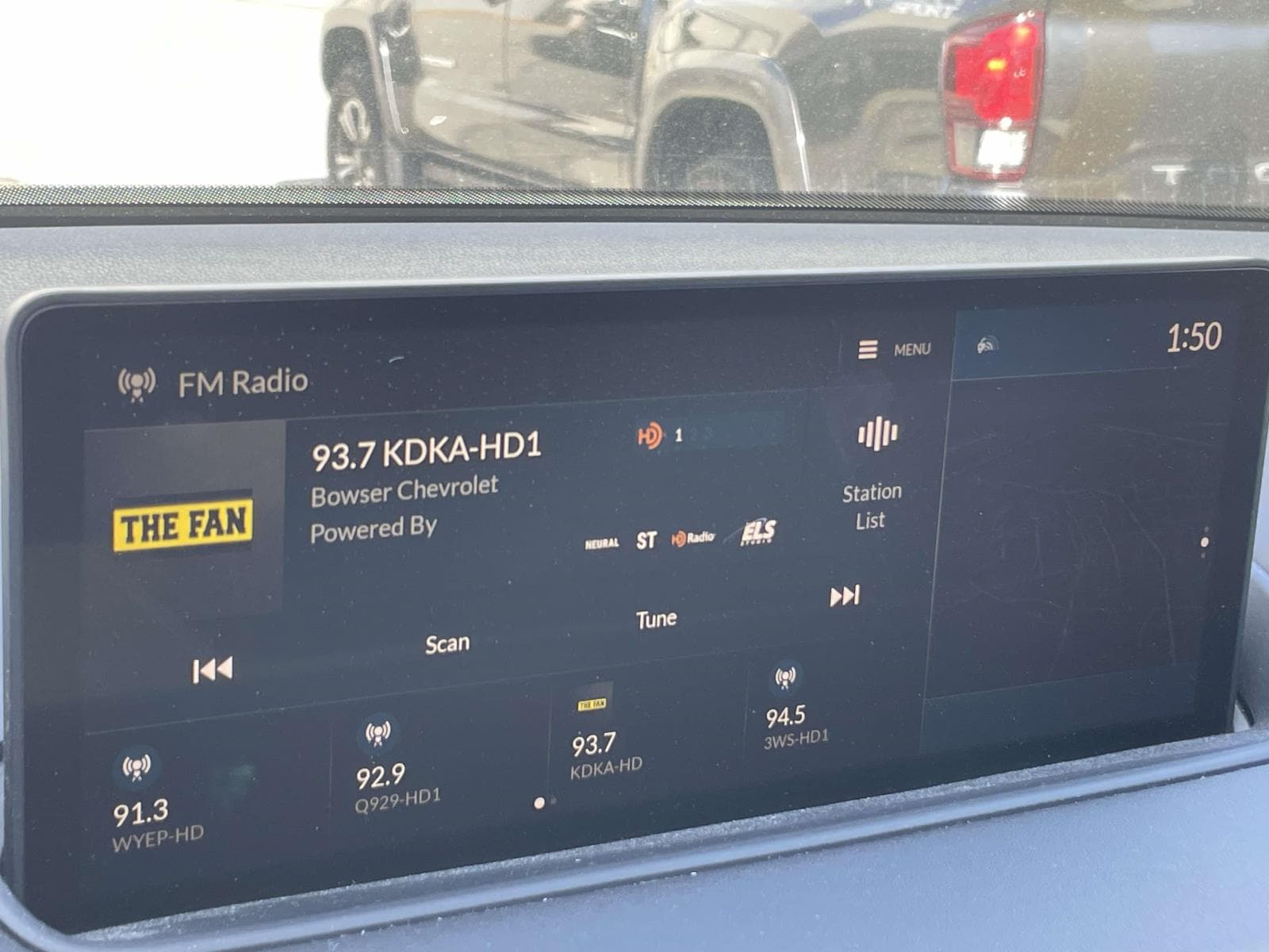 Thumbnail: 2023 Acura MDX - 18