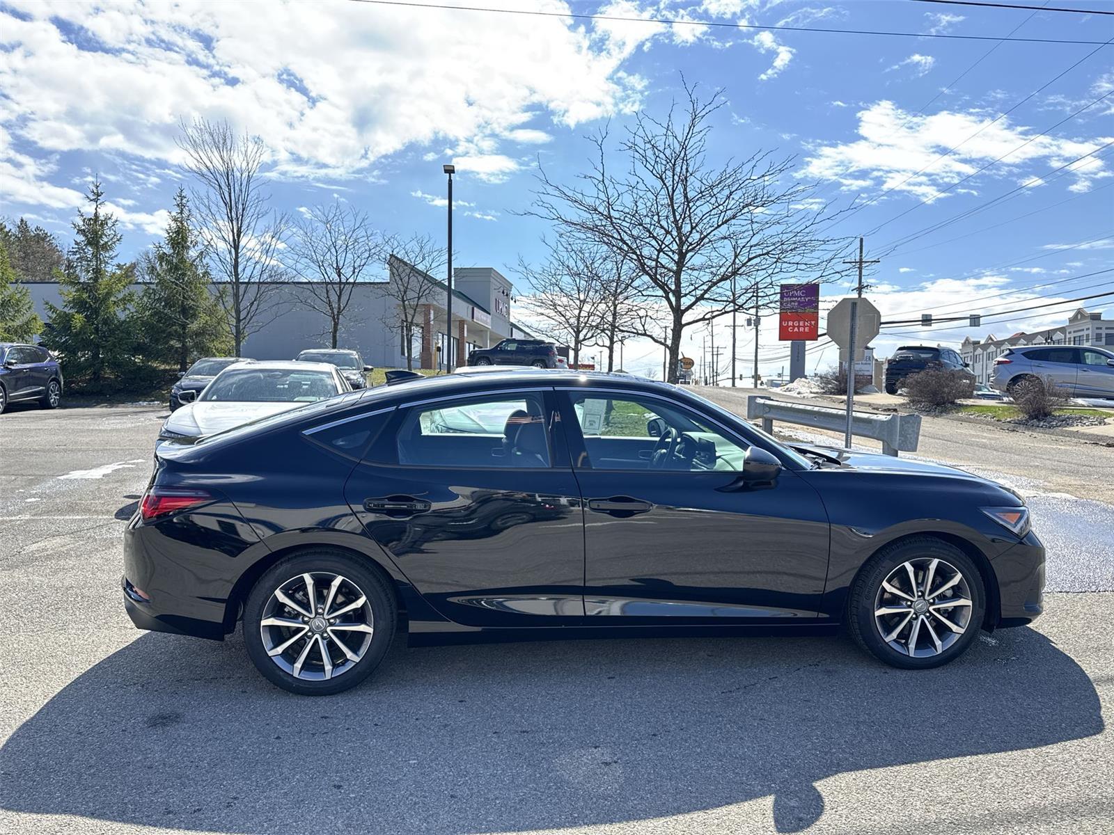 Thumbnail: 2023 Acura Integra - 6