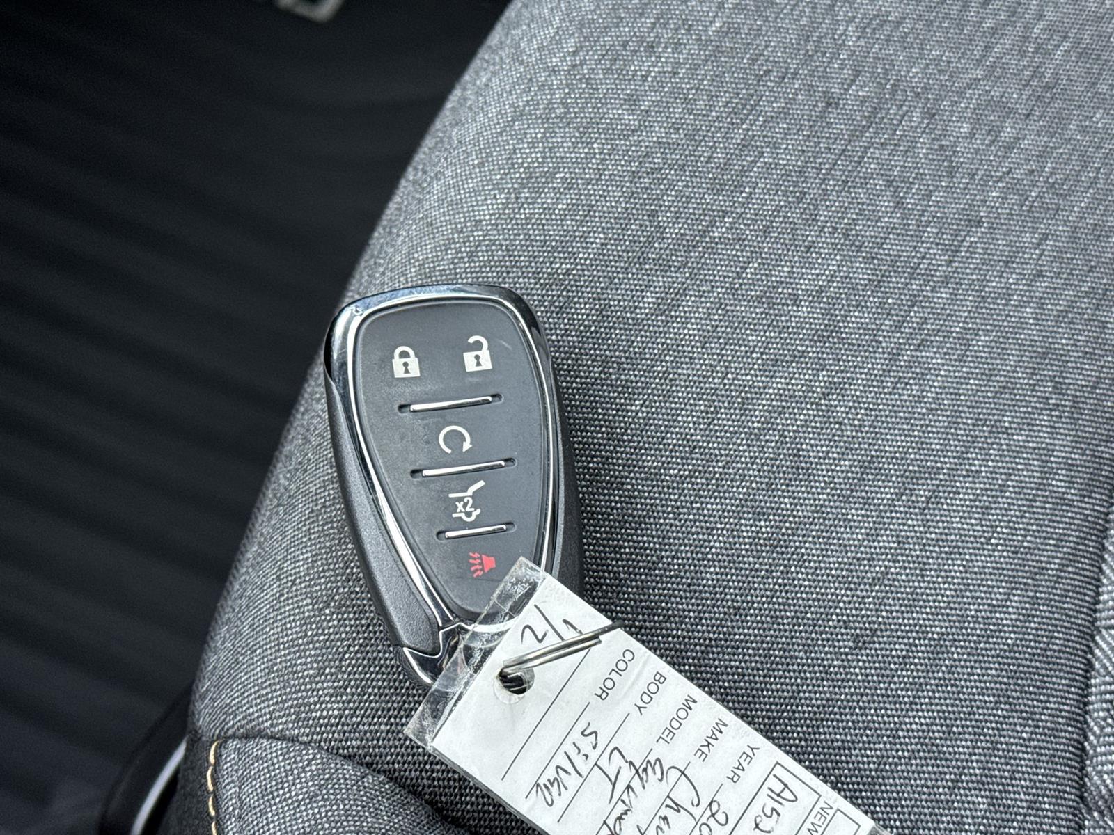 Thumbnail: 2024 Chevrolet Equinox - 31