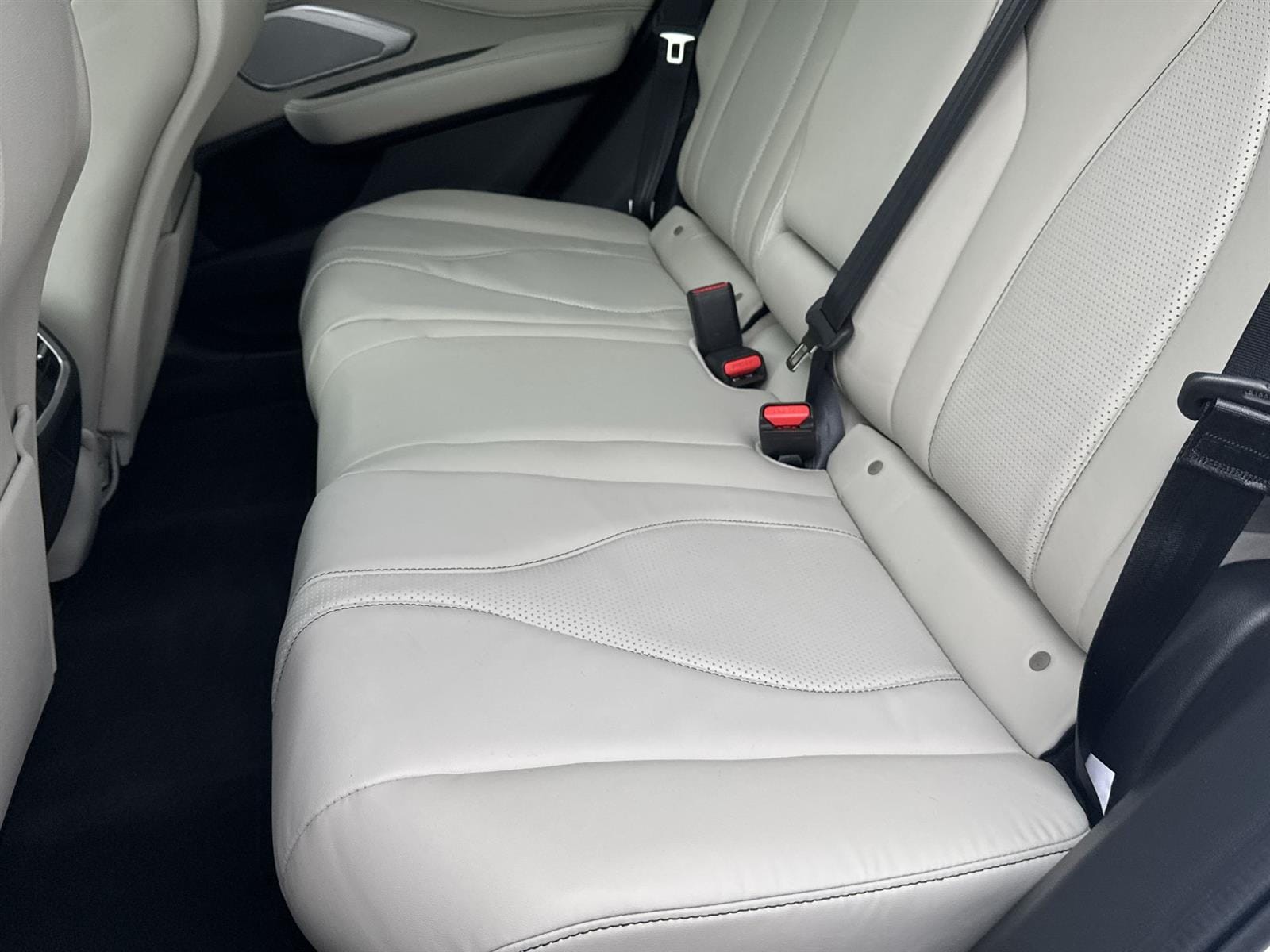 Thumbnail: 2026 Acura RDX - 14