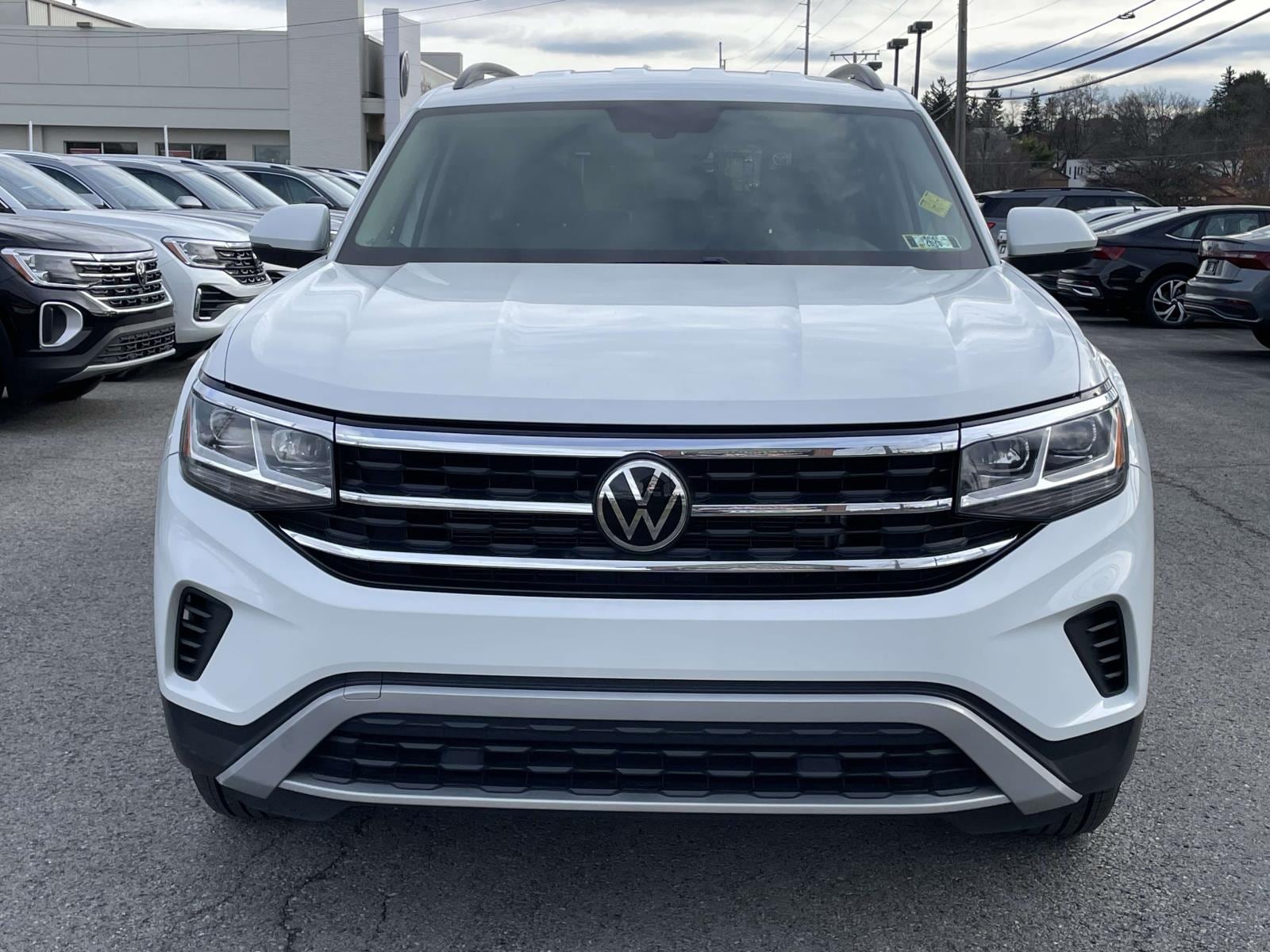 Thumbnail: 2023 Kia Seltos - 40