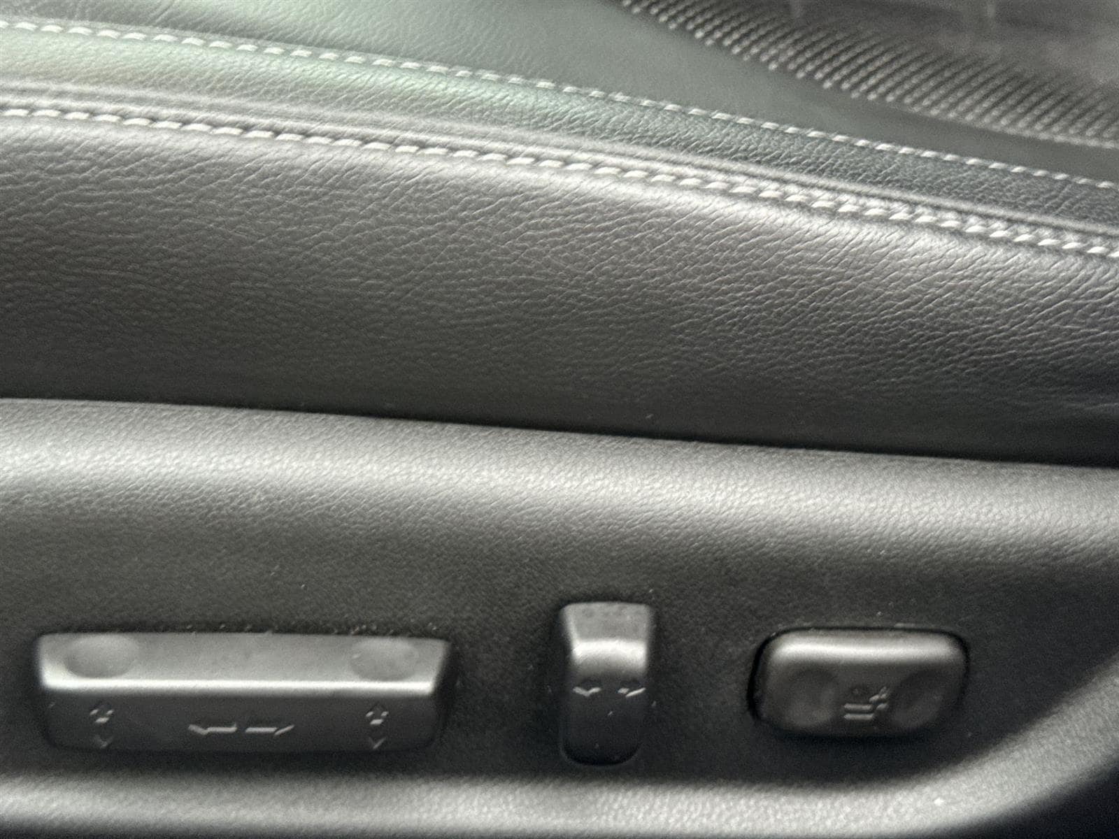 Thumbnail: 2022 Acura ILX - 12