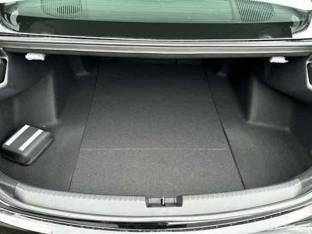 Thumbnail: 2025 Acura TLX - 12