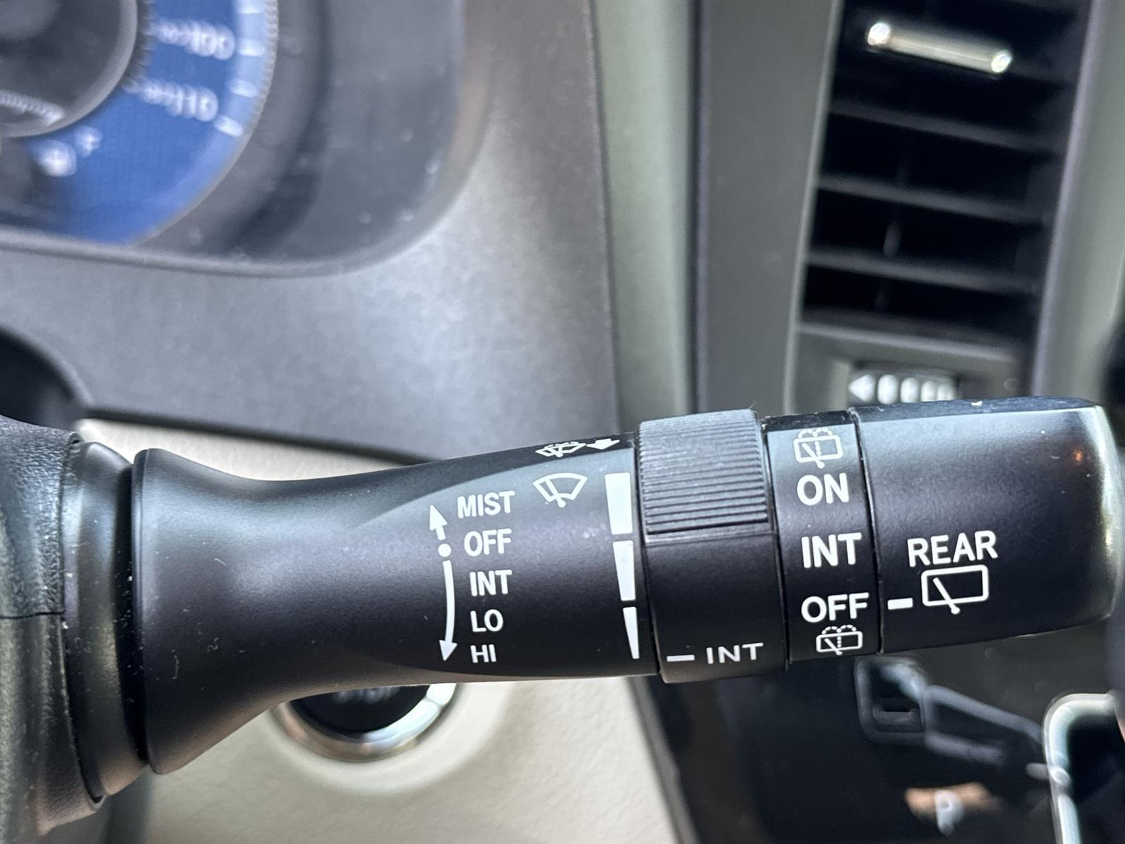 Thumbnail: 2020 Toyota Sienna - 21