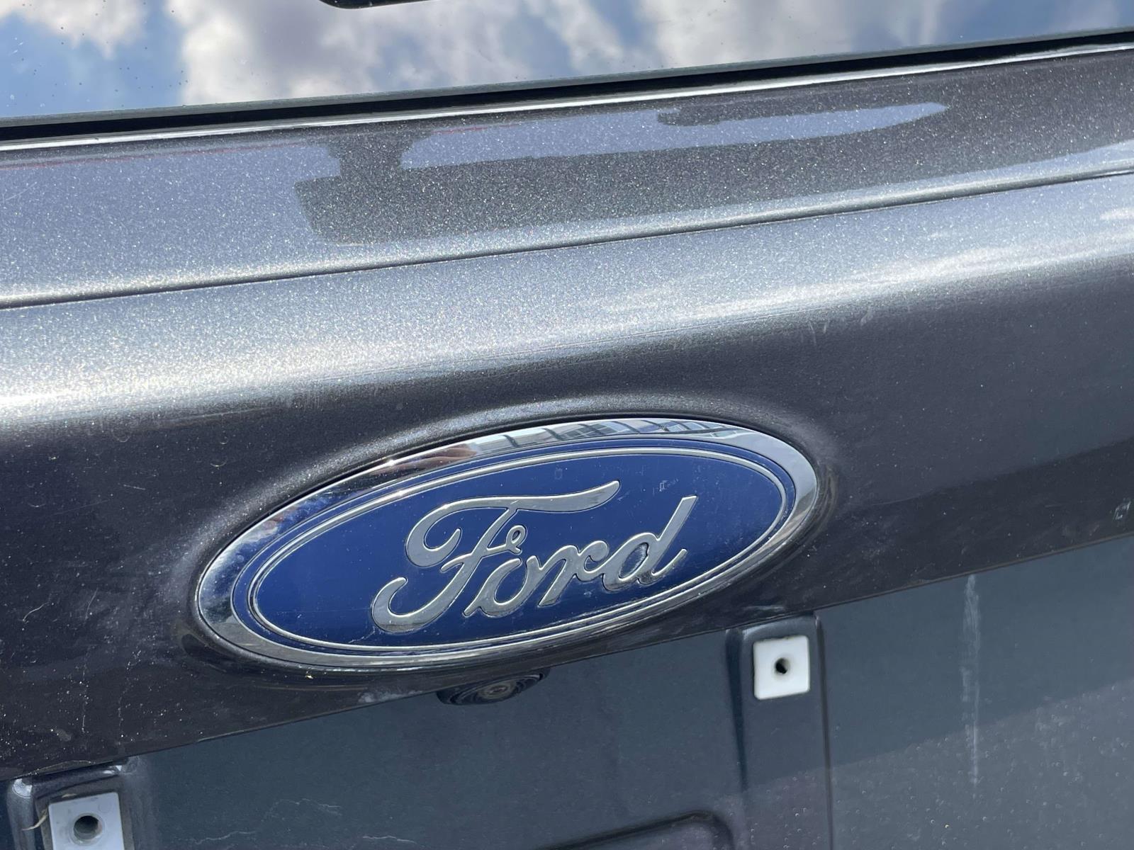 Thumbnail: 2019 Ford Escape - 6