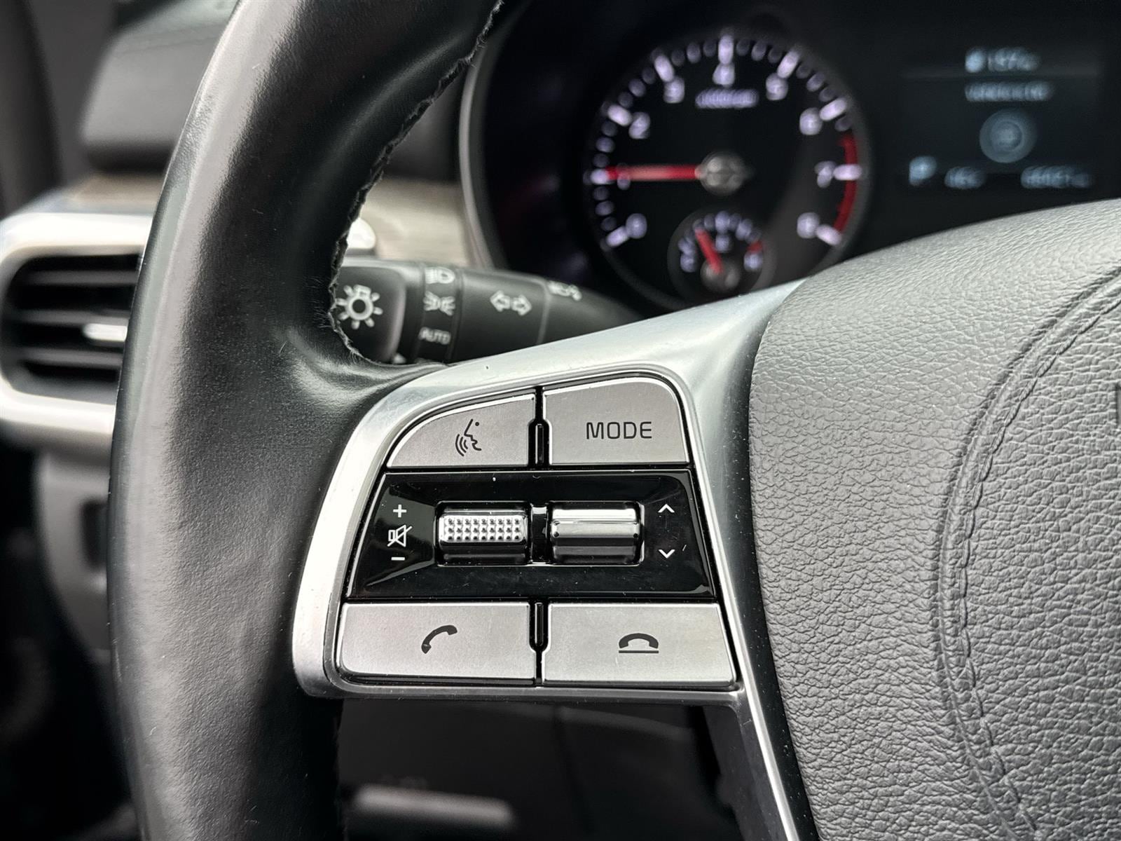 Thumbnail: 2021 Kia Telluride - 19