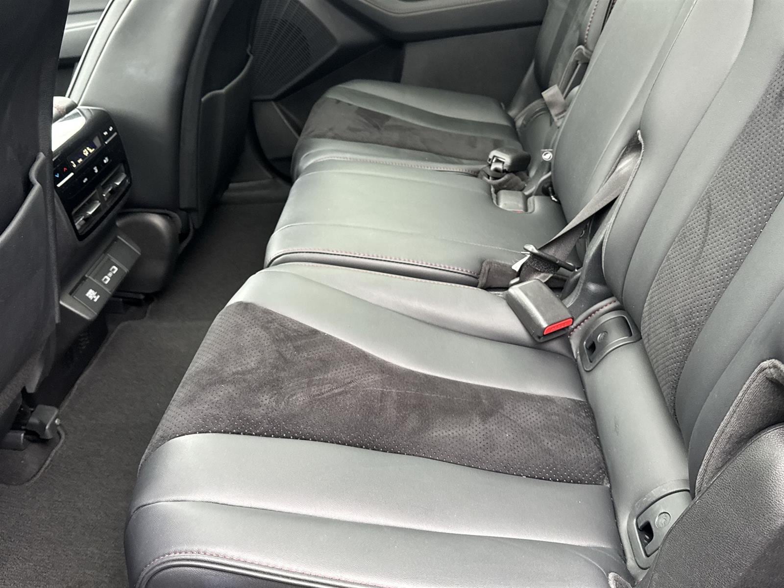 Thumbnail: 2023 Acura MDX - 16