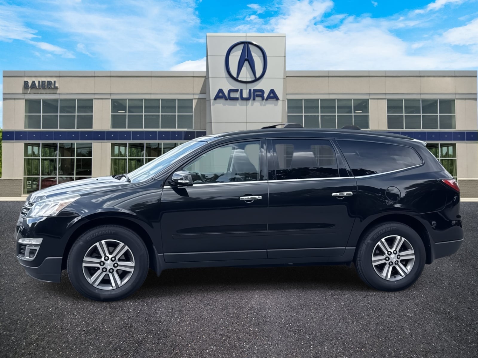 Thumbnail: 2017 Chevrolet Traverse - 2