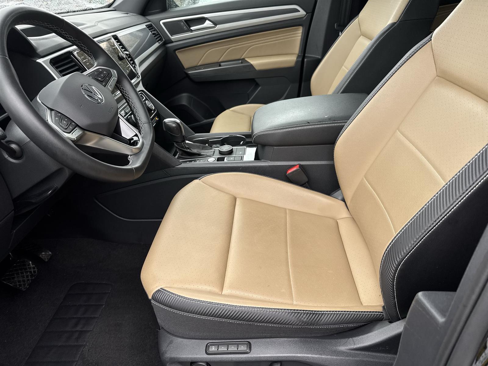 Thumbnail: 2022 Volkswagen Atlas - 11