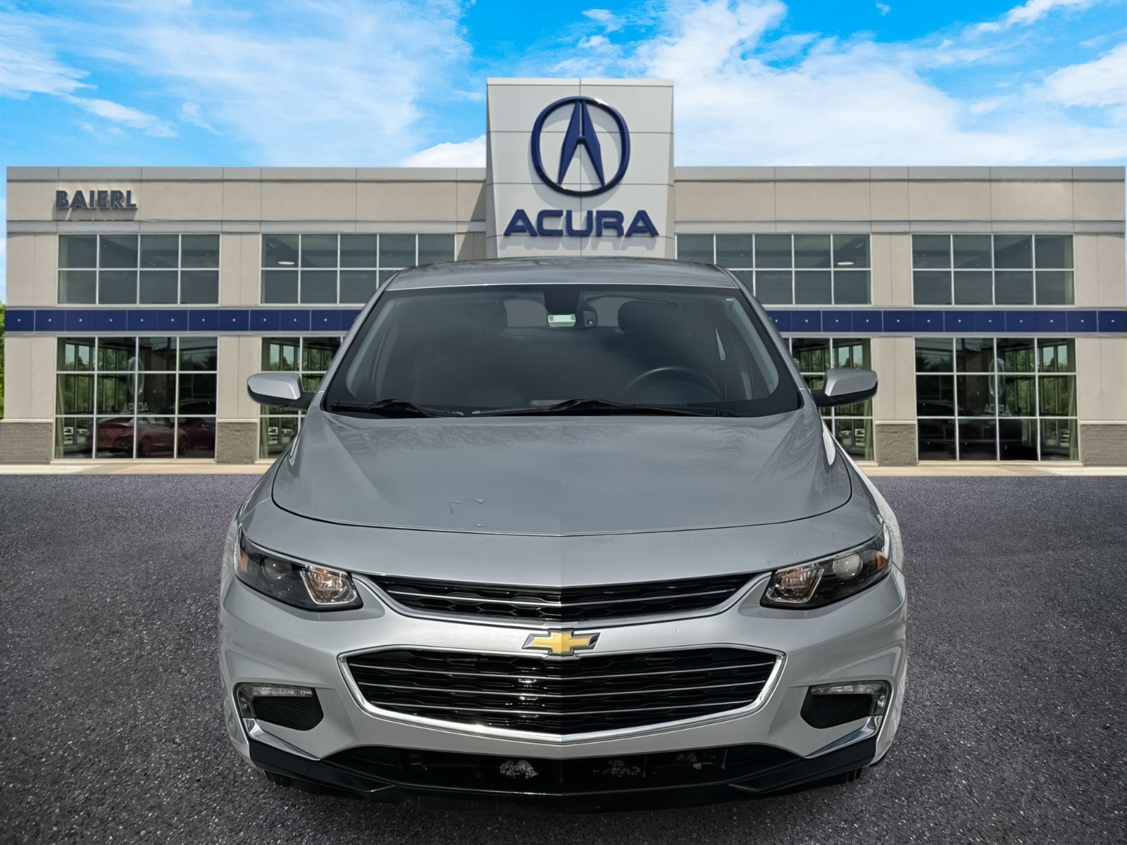 Thumbnail: 2017 Chevrolet Malibu - 8