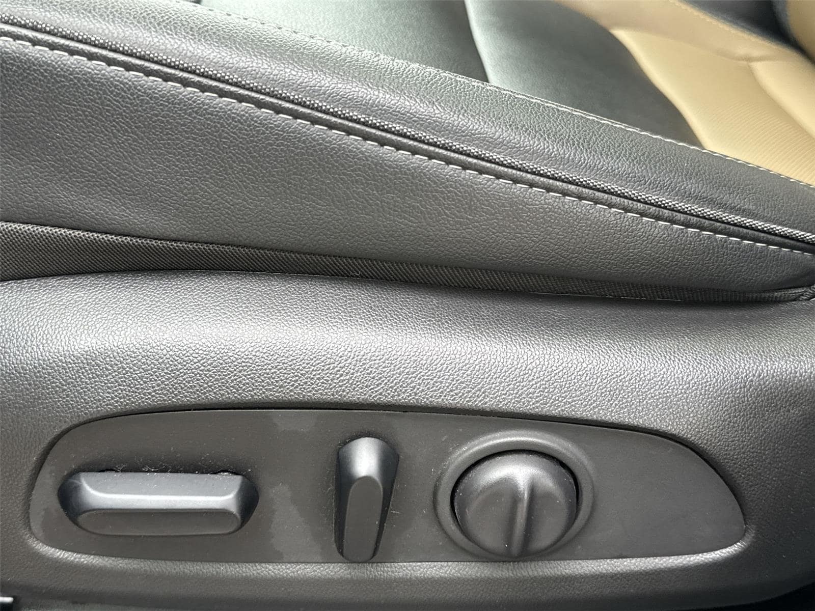 Thumbnail: 2021 Chevrolet TrailBlazer - 12