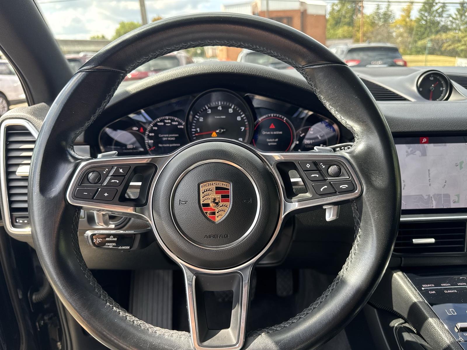 Thumbnail: 2019 Porsche Cayenne - 17