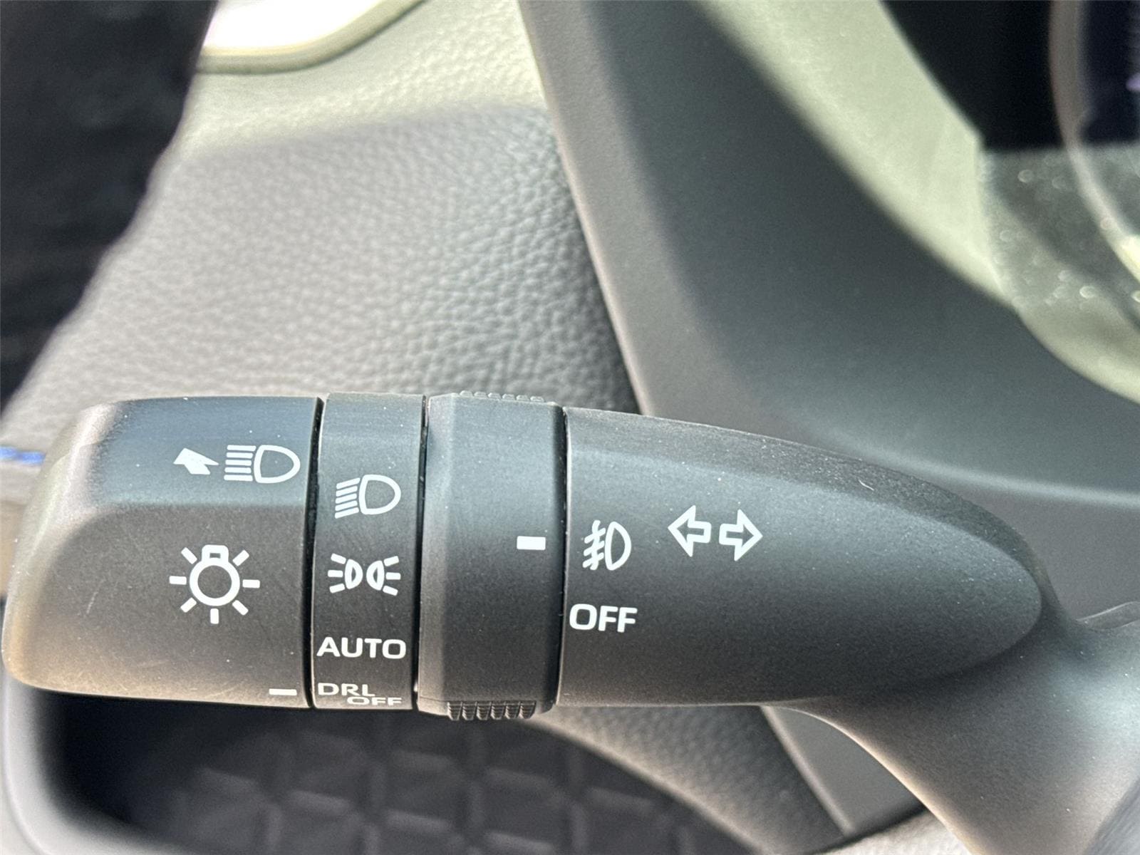 Thumbnail: 2019 Toyota RAV4 - 22