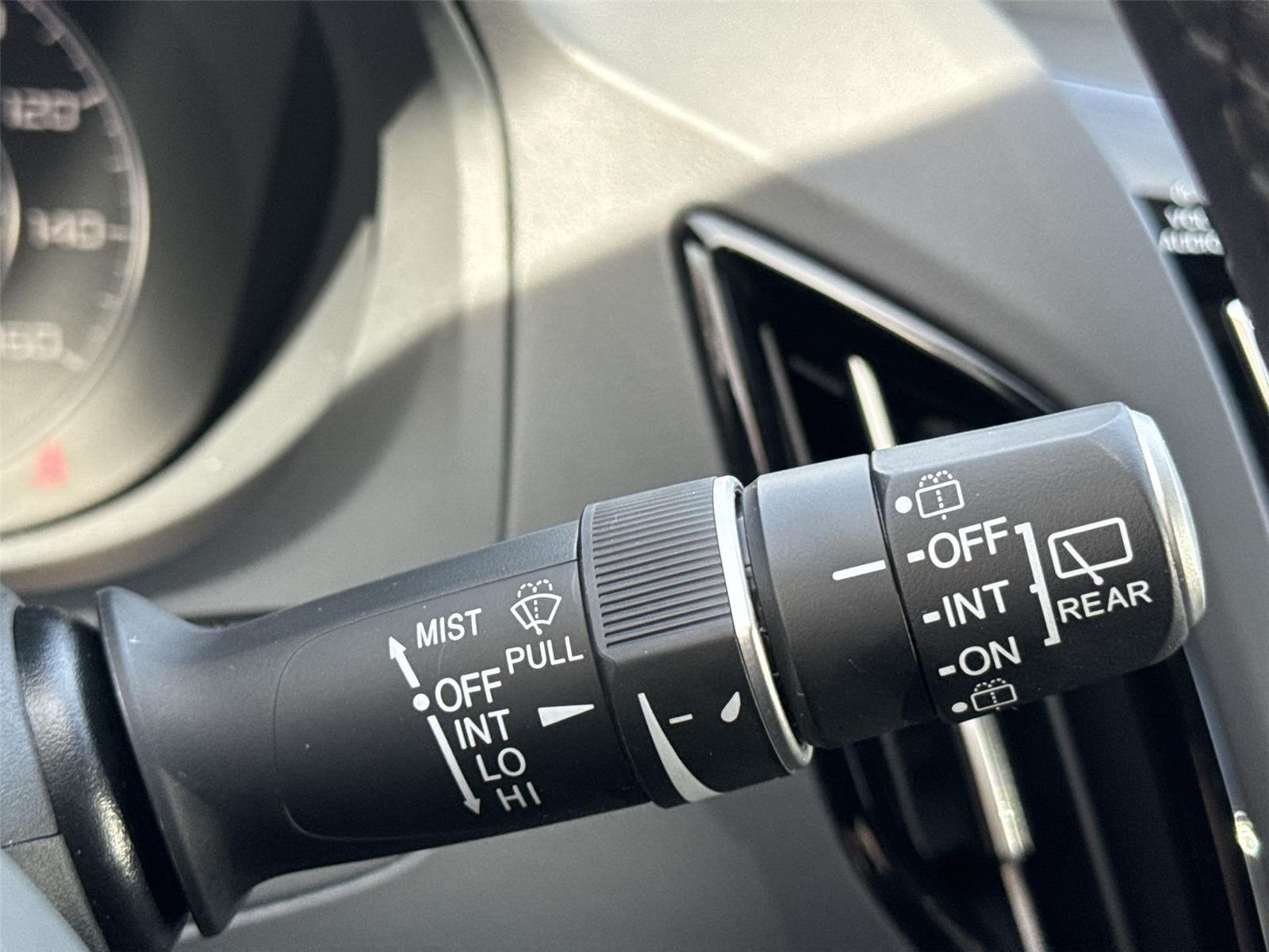 Thumbnail: 2023 Acura RDX - 22