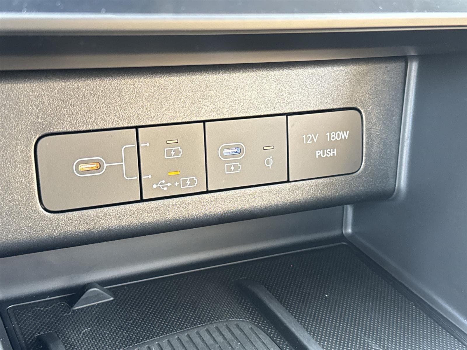 Thumbnail: 2024 Hyundai Sonata - 29