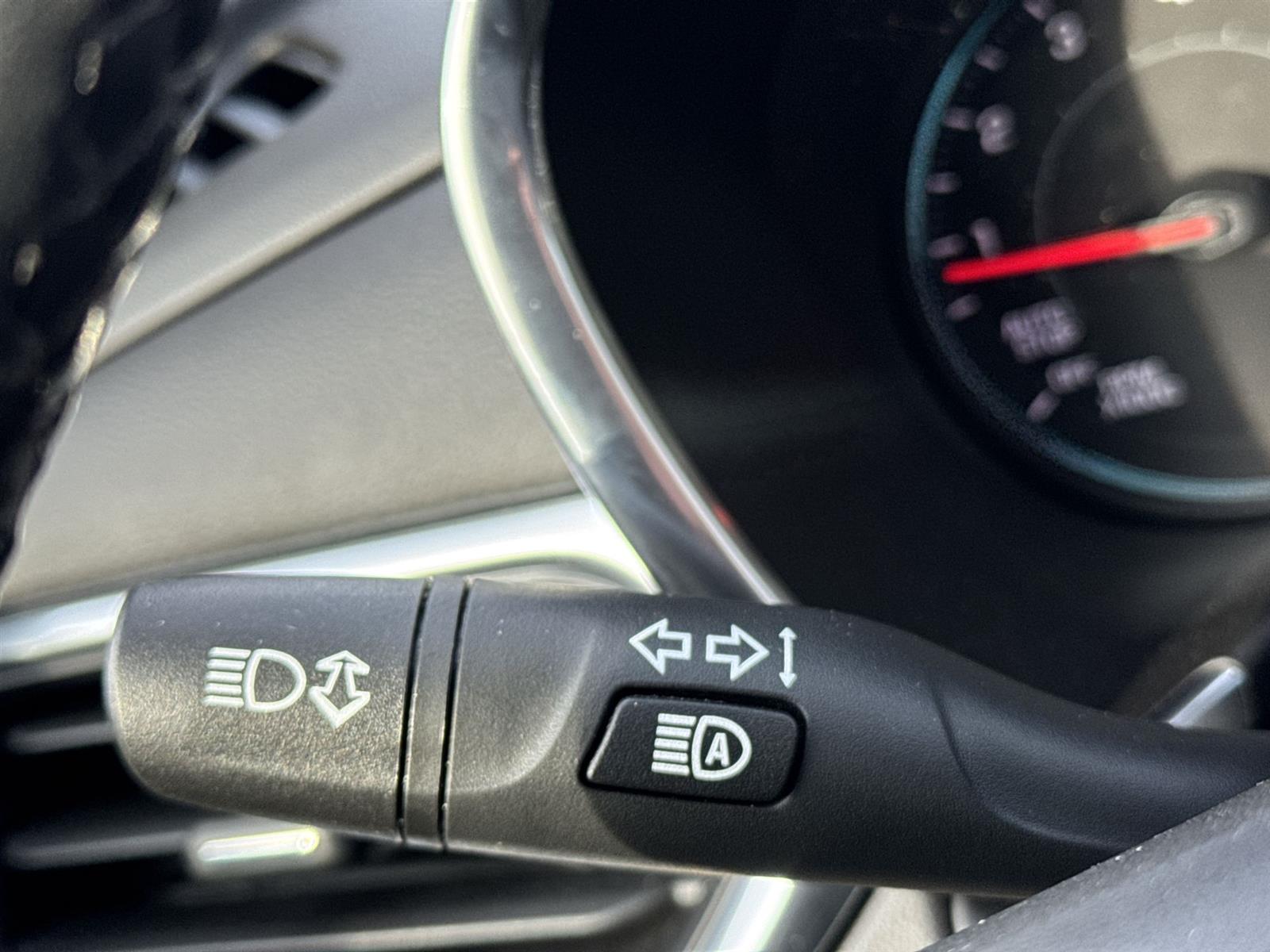 Thumbnail: 2024 Chevrolet Equinox - 21