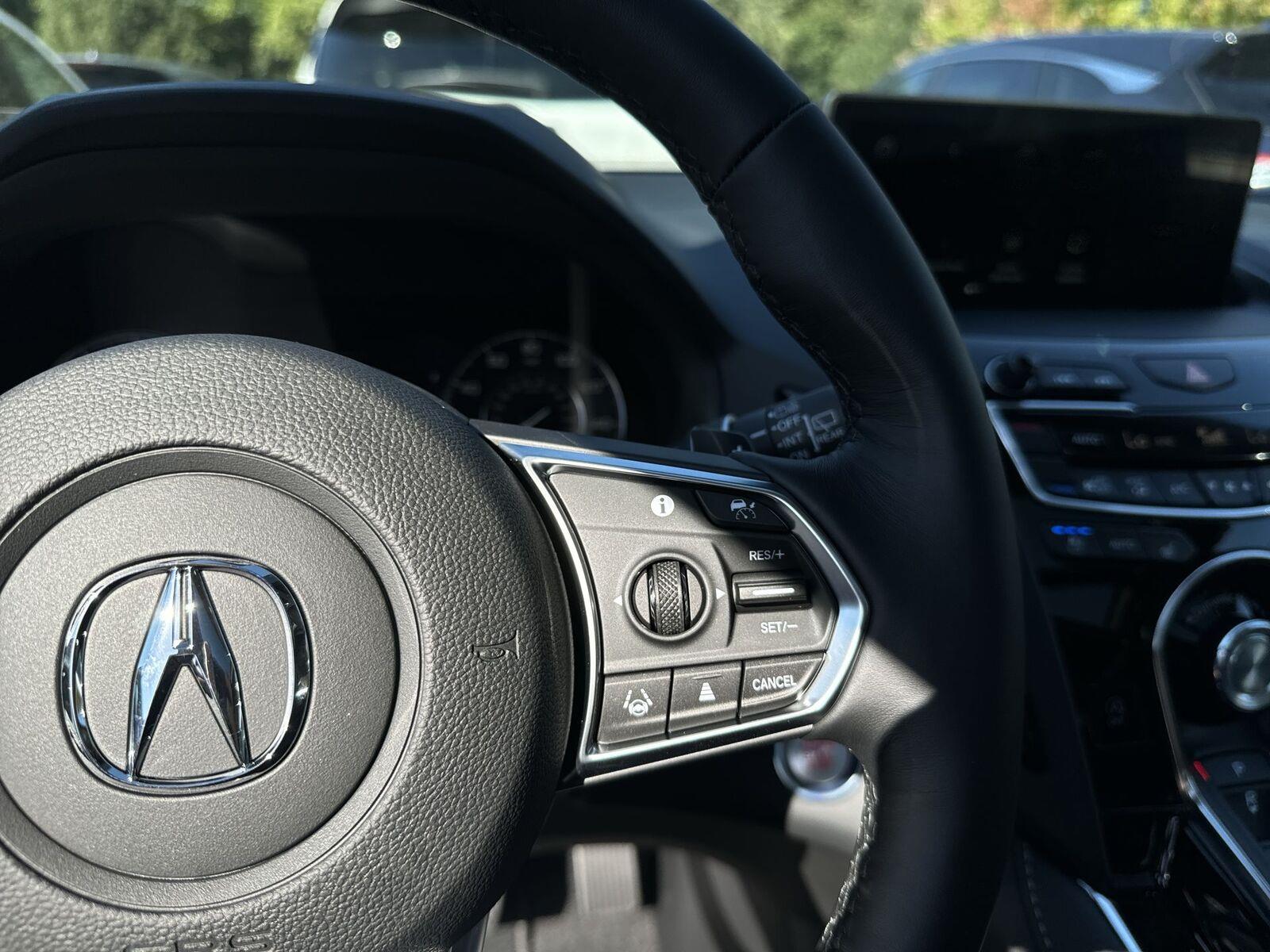 Thumbnail: 2025 Acura RDX - 23