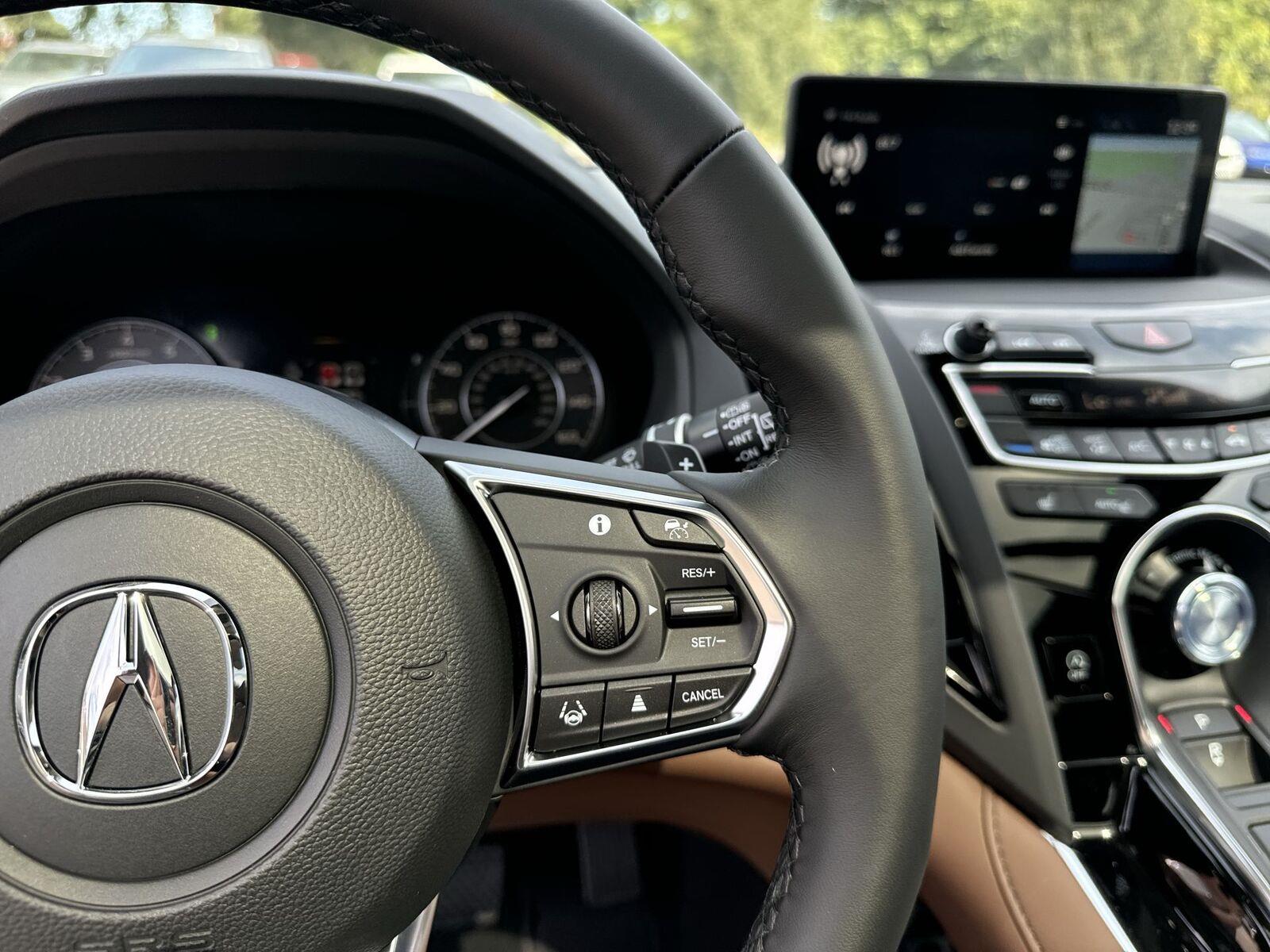 Thumbnail: 2025 Acura RDX - 22