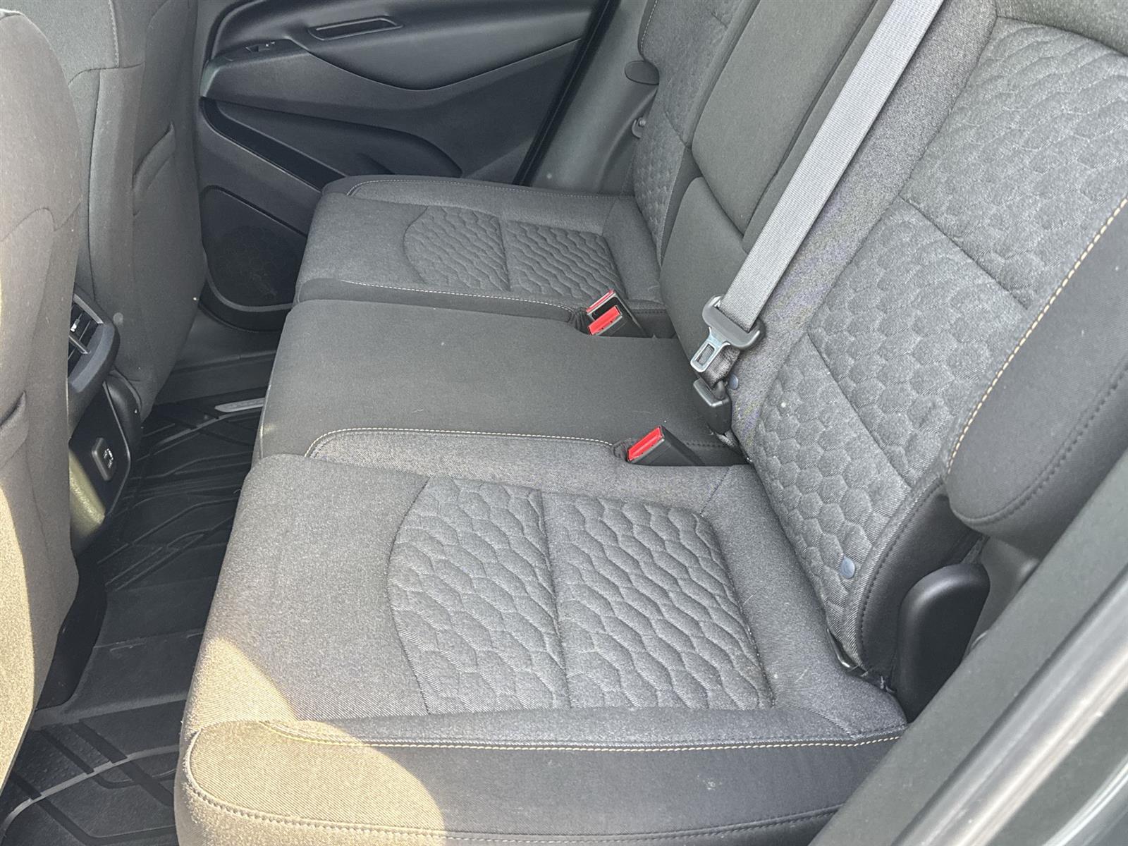 Thumbnail: 2020 Chevrolet Equinox - 15