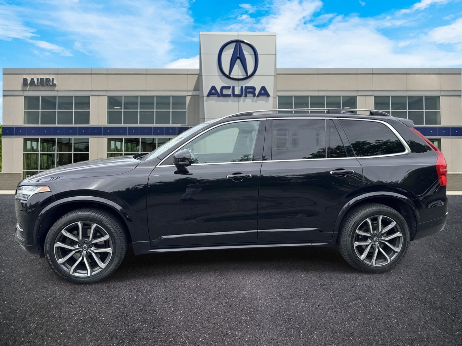 Thumbnail: 2019 Volvo XC90 - 2