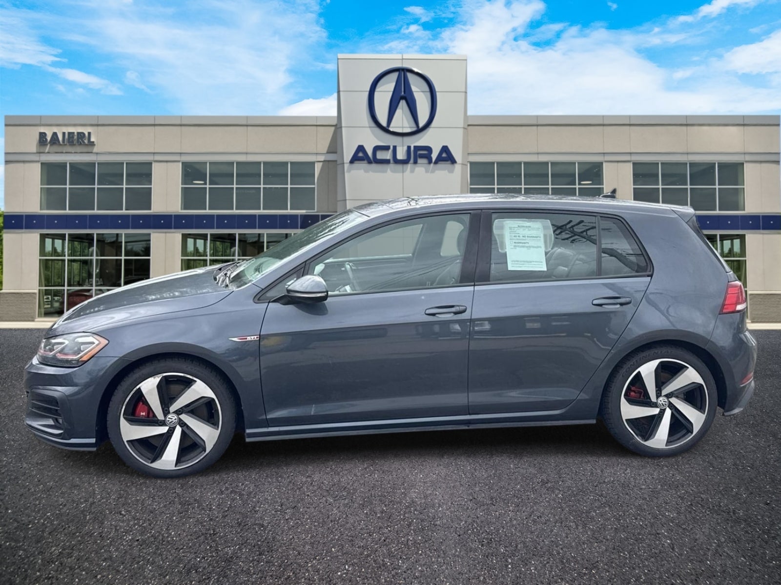 Thumbnail: 2018 Volkswagen Golf - 2