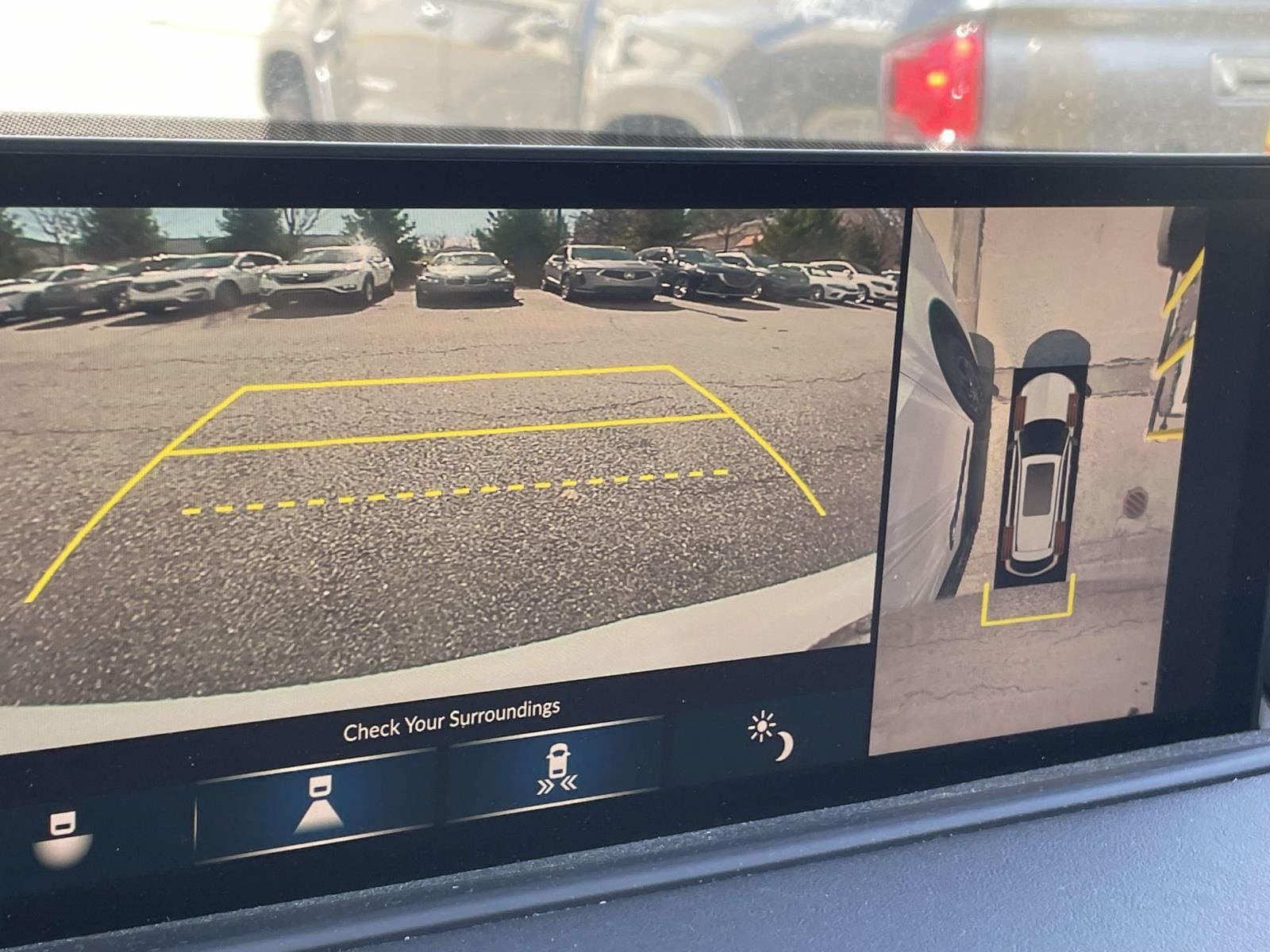 Thumbnail: 2023 Acura MDX - 17