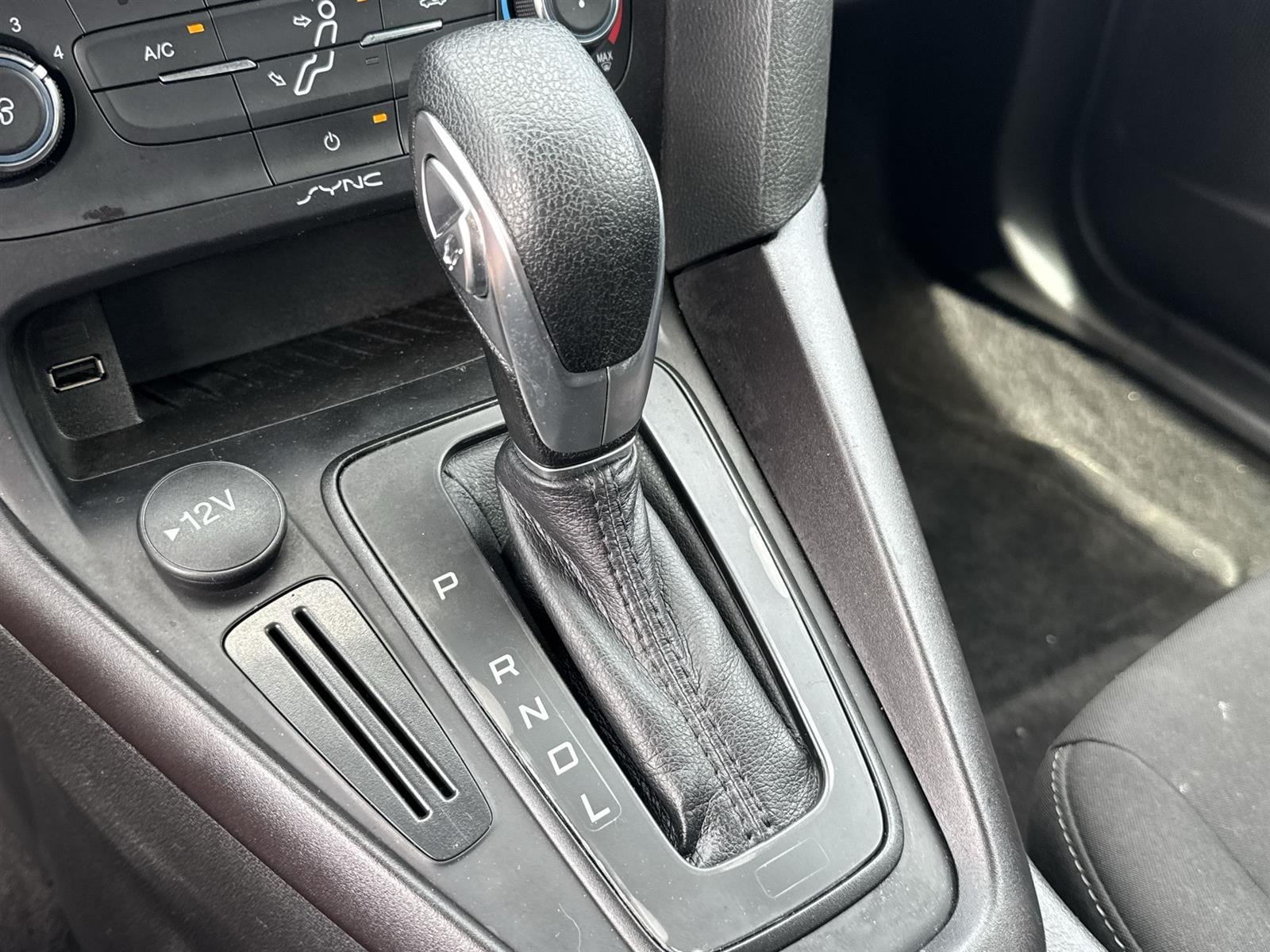 Thumbnail: 2018 Ford Focus - 28