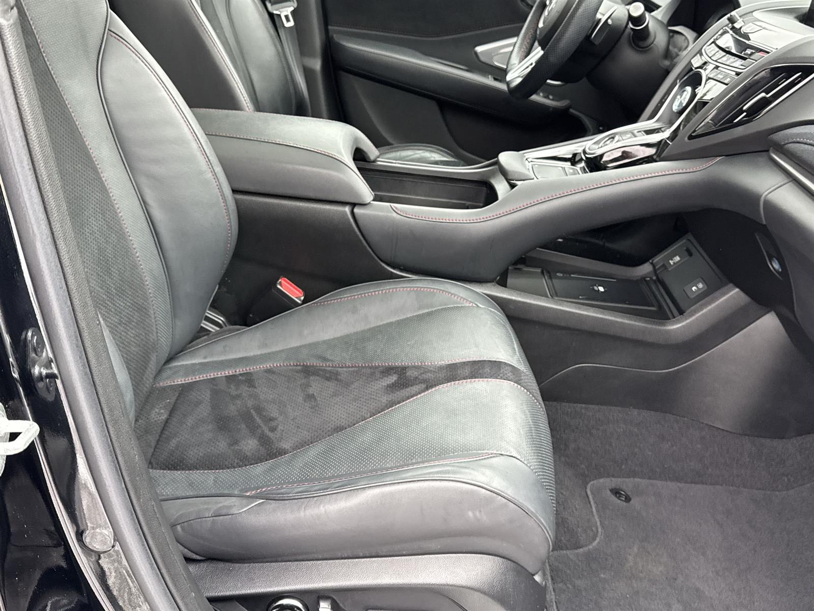 Thumbnail: 2023 Acura RDX - 17