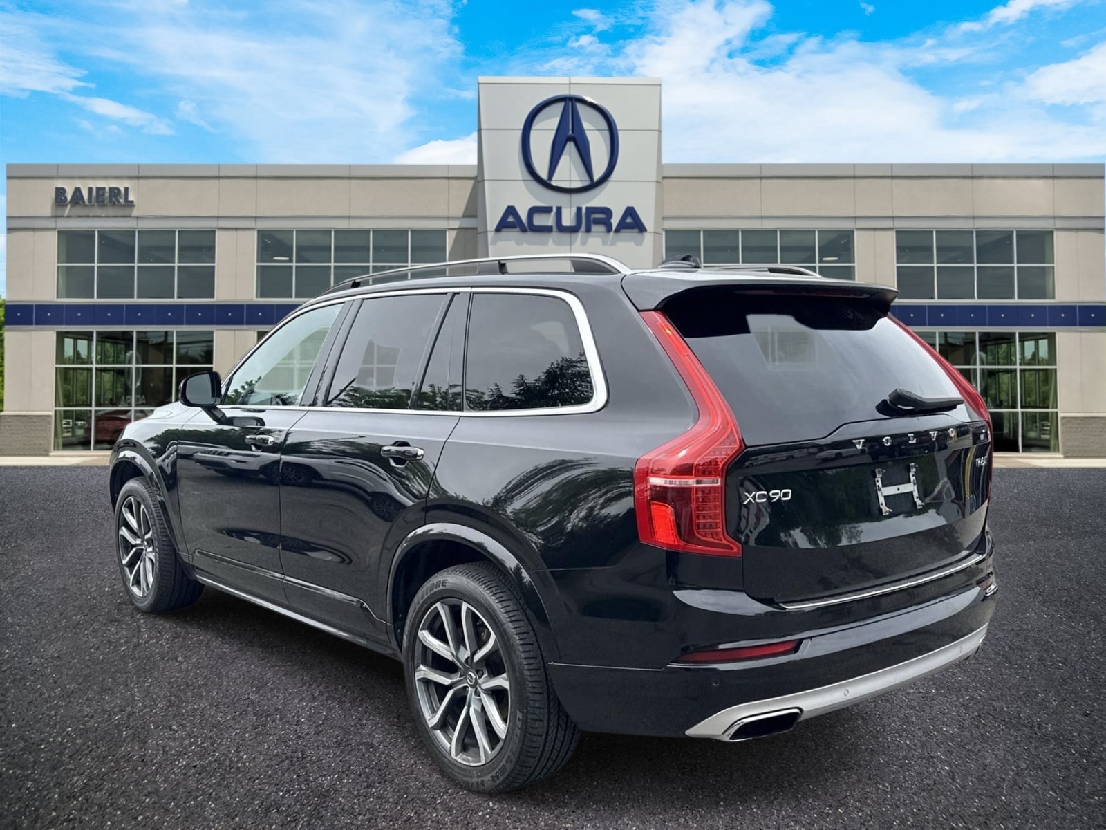 Thumbnail: 2019 Volvo XC90 - 3