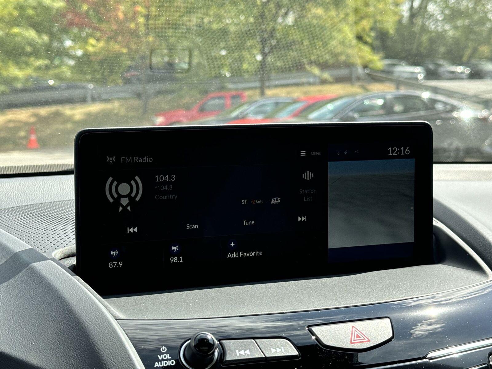 Thumbnail: 2026 Acura RDX - 32