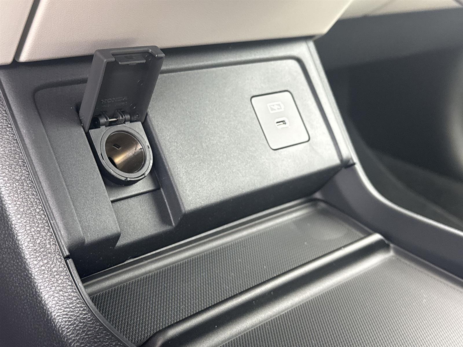 Thumbnail: 2026 Acura RDX - 29