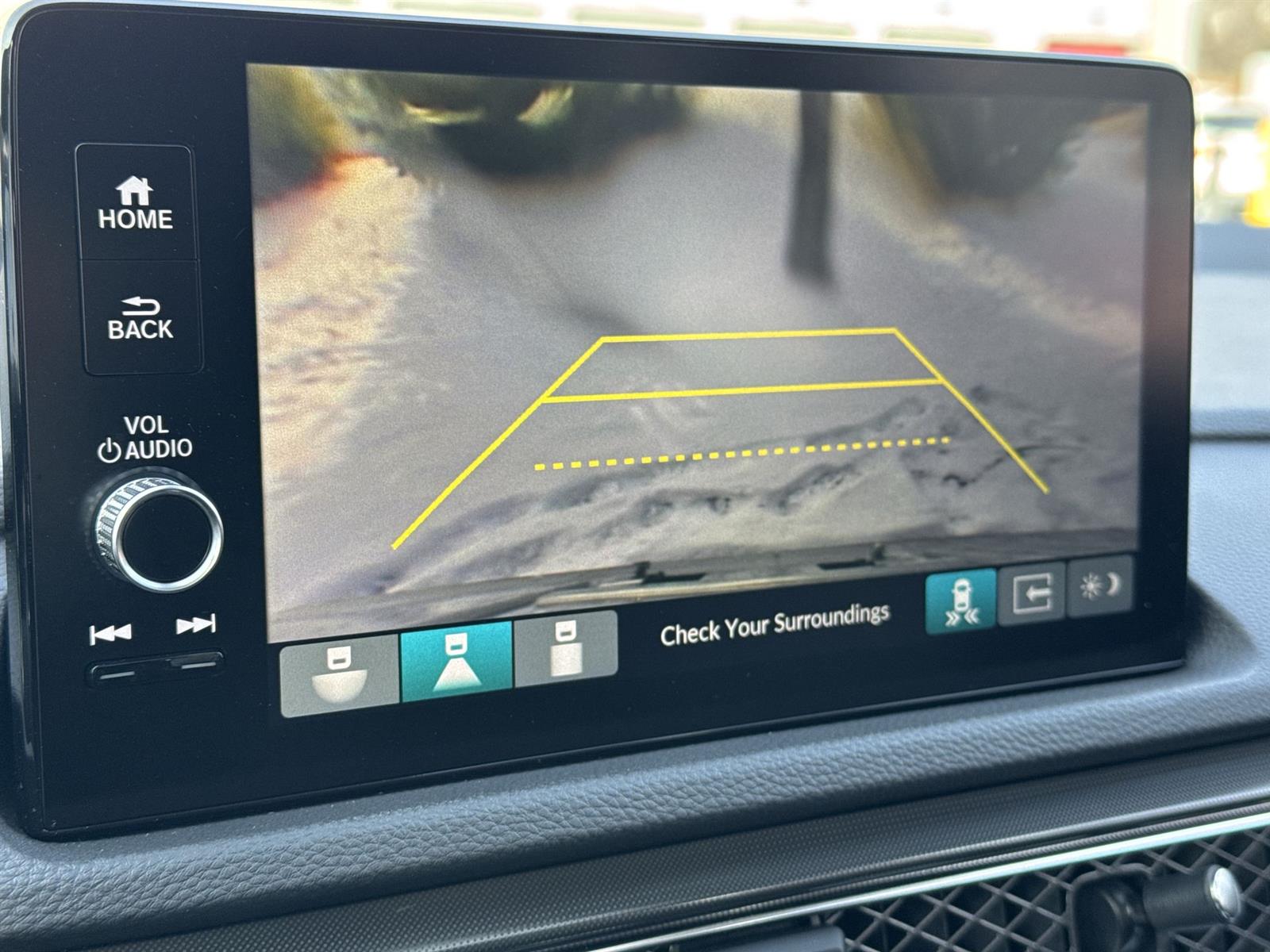 Thumbnail: 2025 Acura Integra - 24