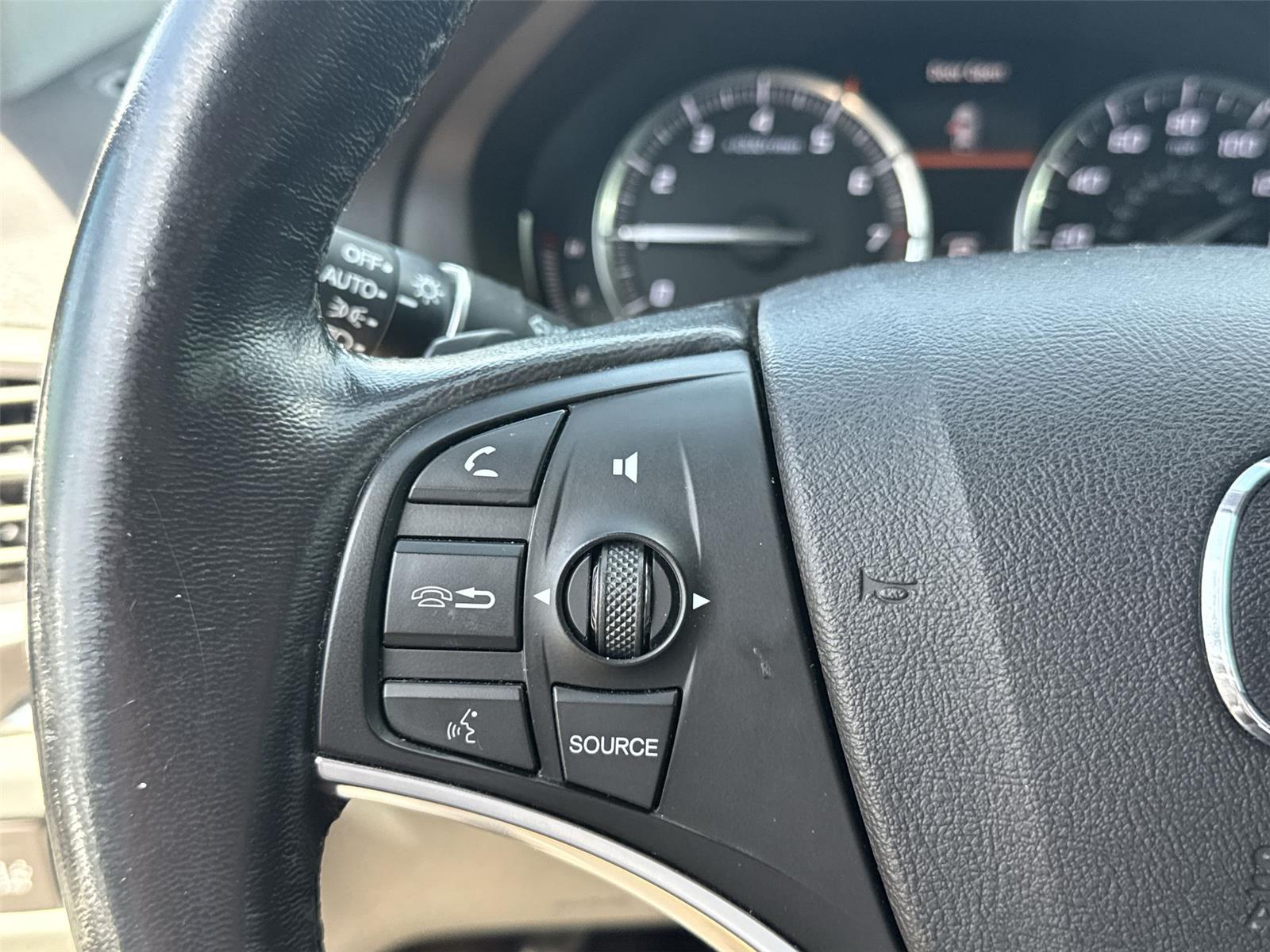 Thumbnail: 2016 Acura MDX - 14
