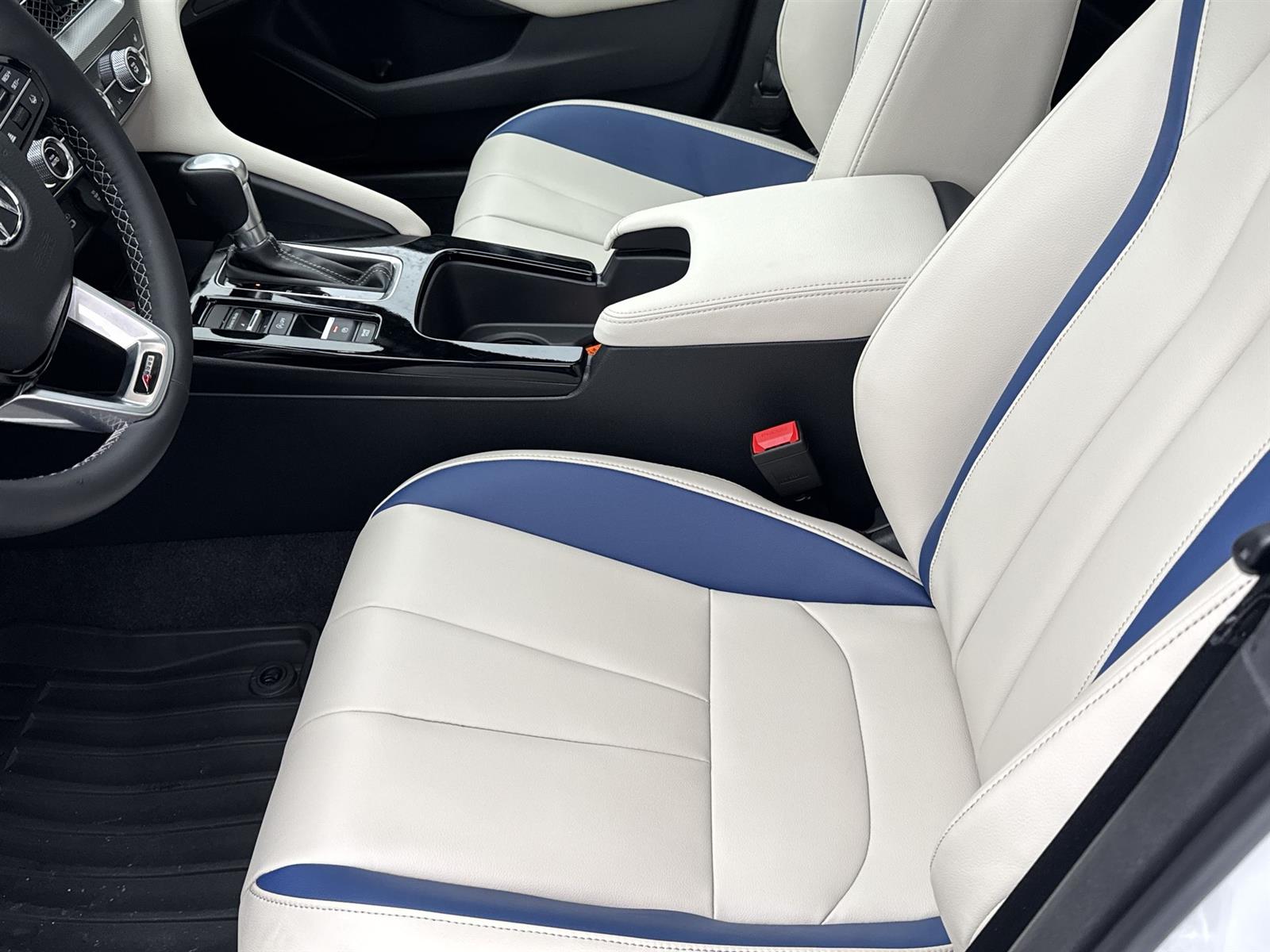 Thumbnail: 2026 Acura Integra - 11