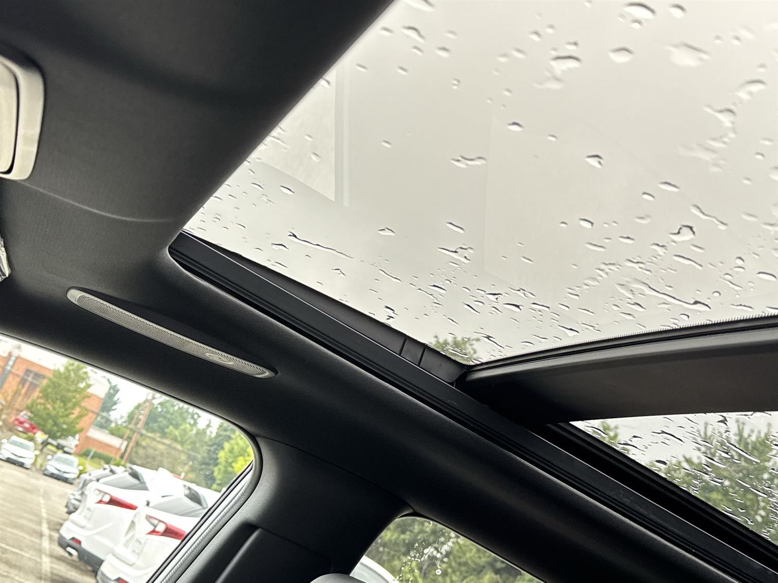 Thumbnail: 2025 Acura ADX - 13