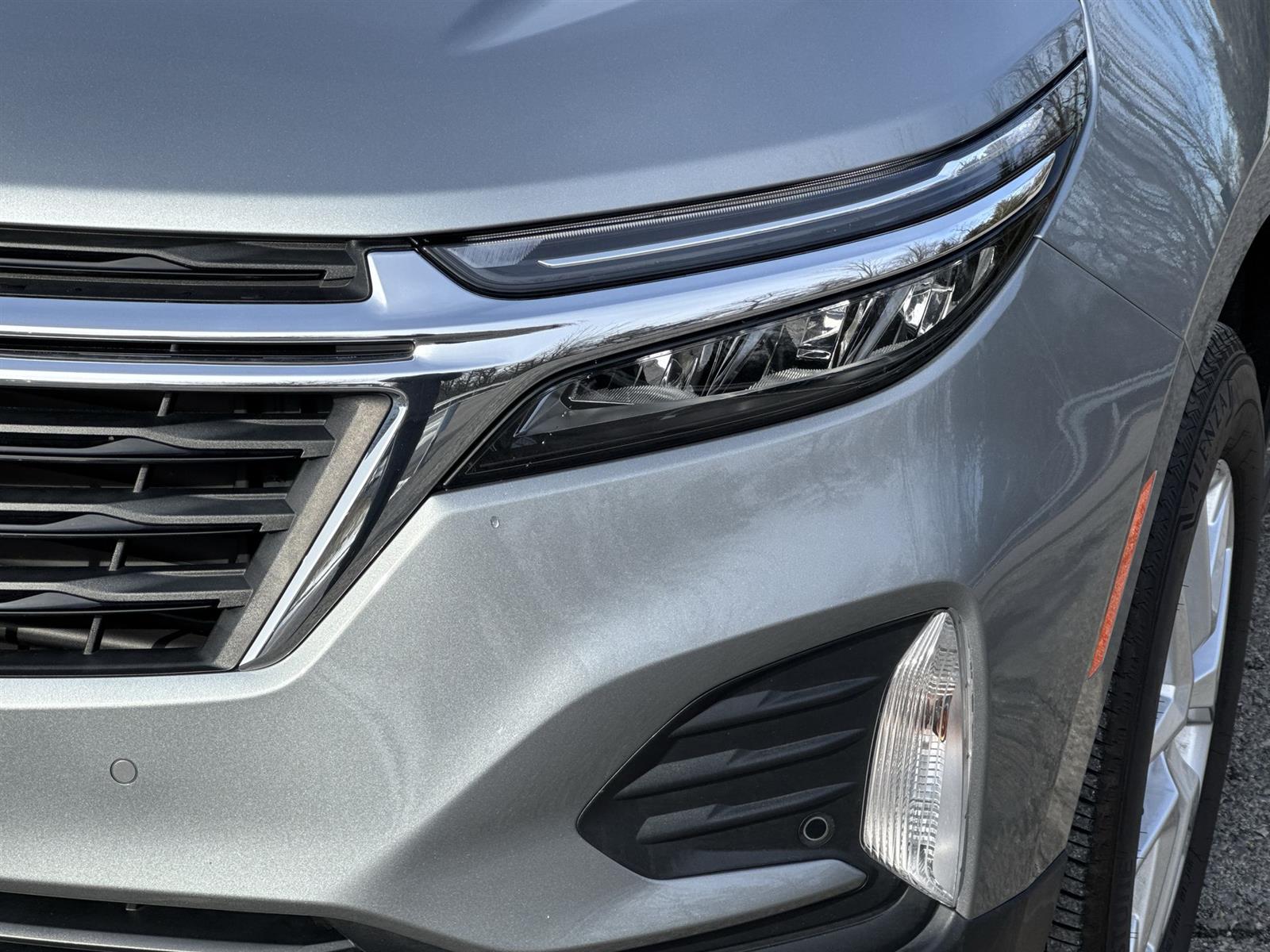 Thumbnail: 2024 Chevrolet Equinox - 9