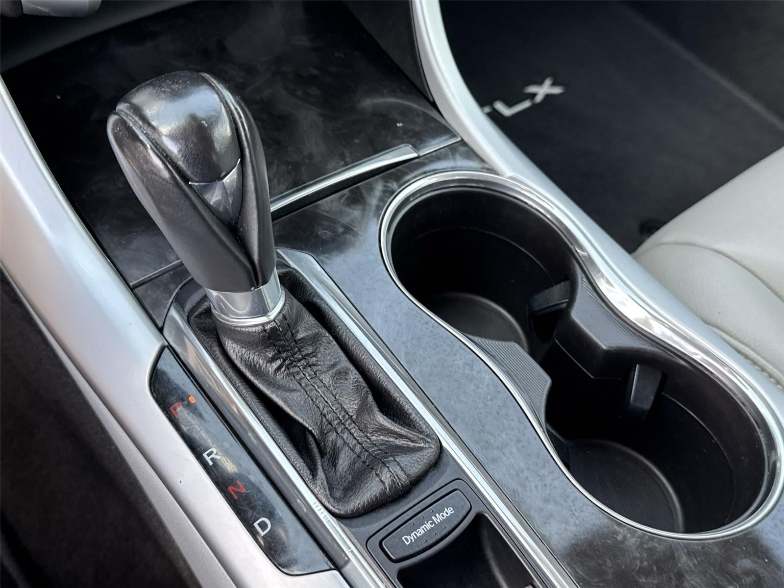 2020 Acura TLX Base - Photo 24