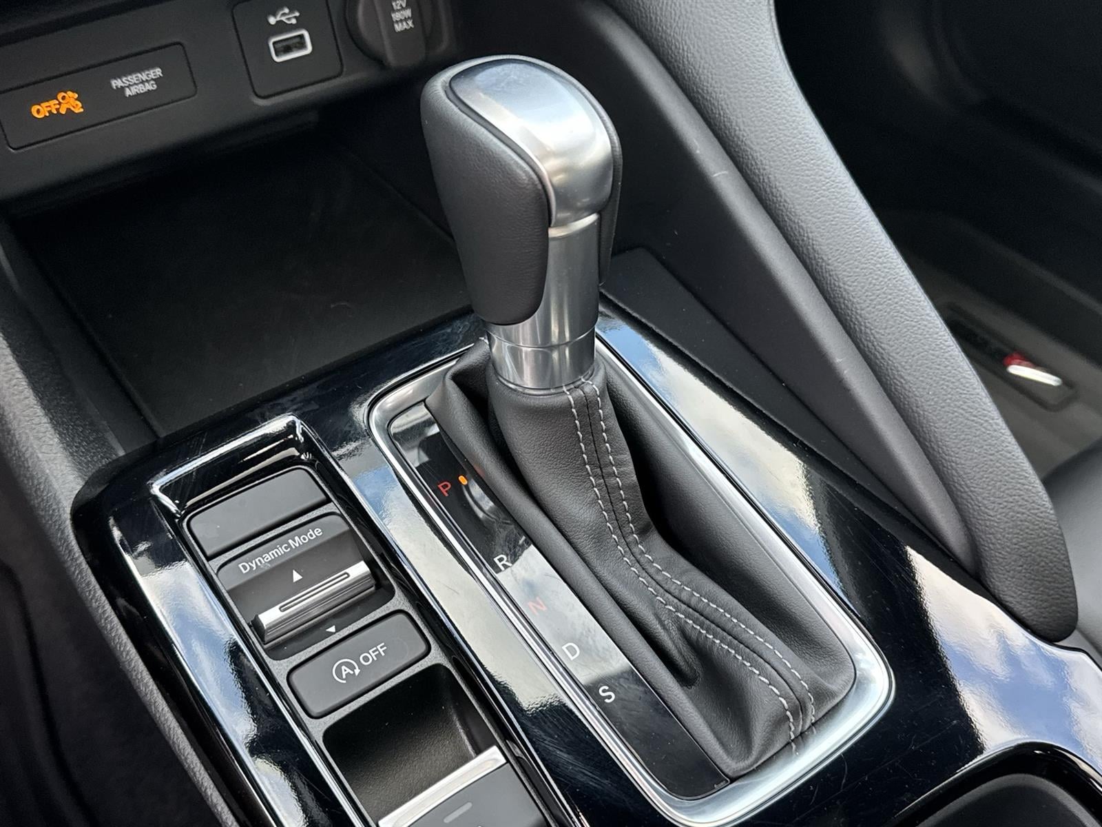 Thumbnail: 2025 Acura Integra - 30