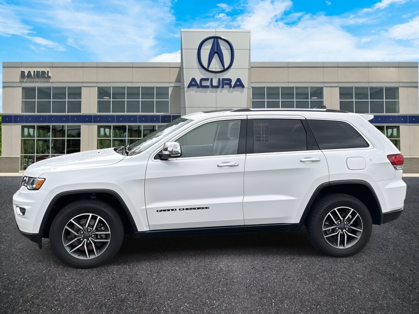 2021 Jeep Grand Cherokee Limited photo 2