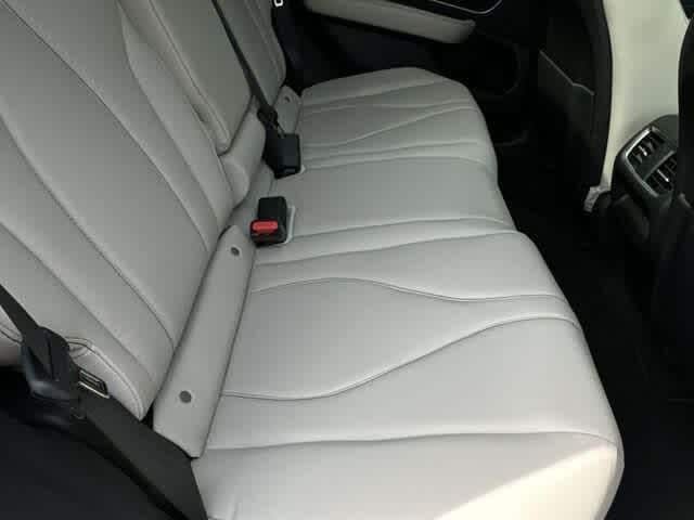 2025 Acura RDX  17