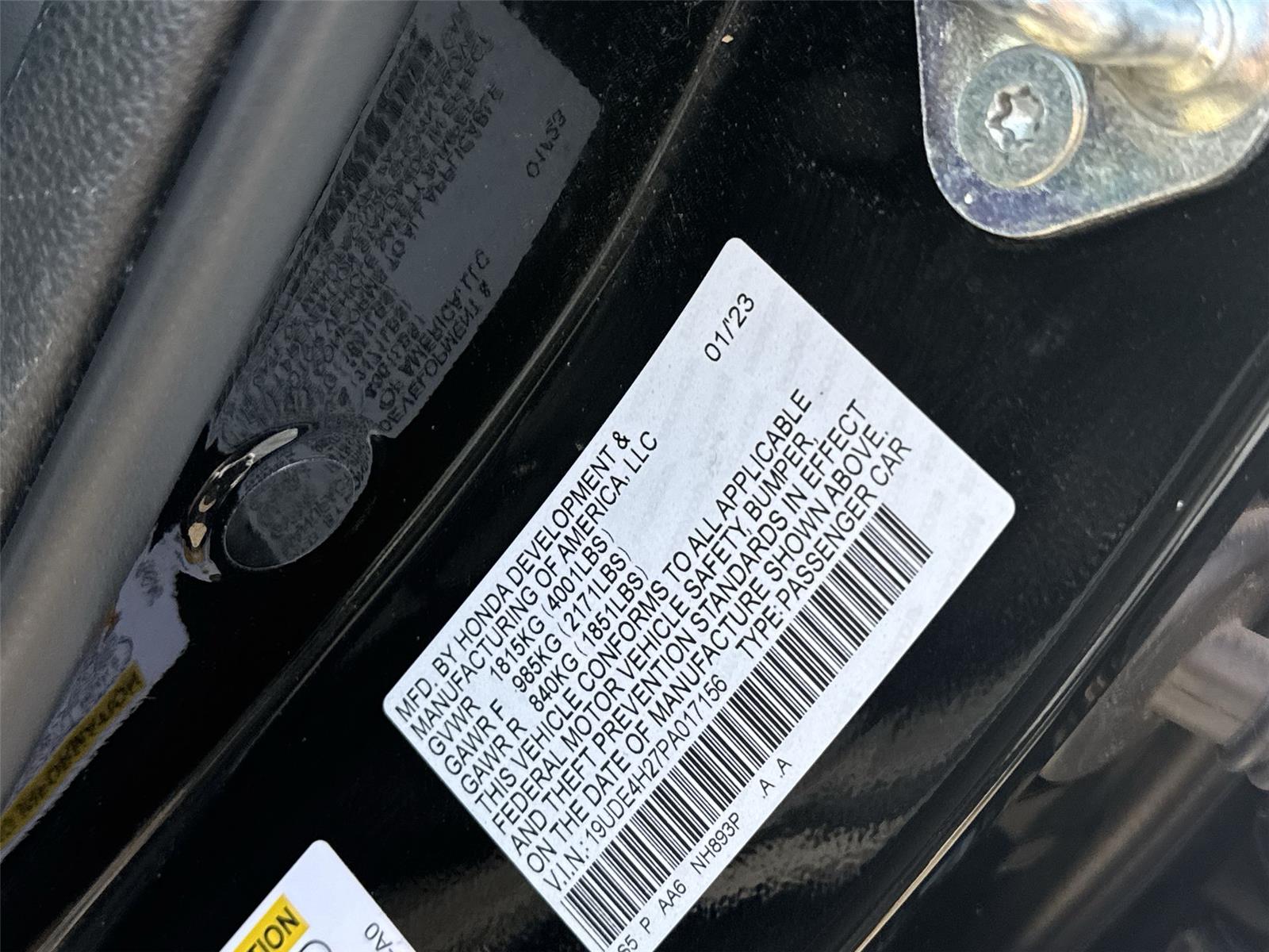 Thumbnail: 2023 Acura Integra - 32