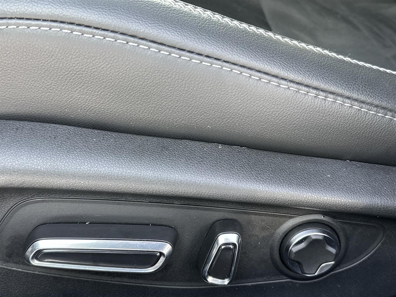 Thumbnail: 2025 Acura Integra - 12