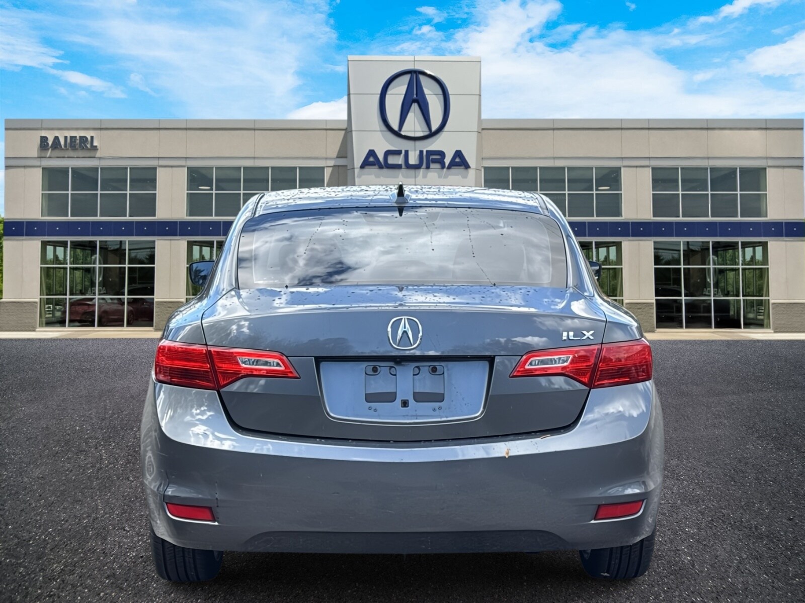 2013 Acura ILX 2.0L Premium photo 4